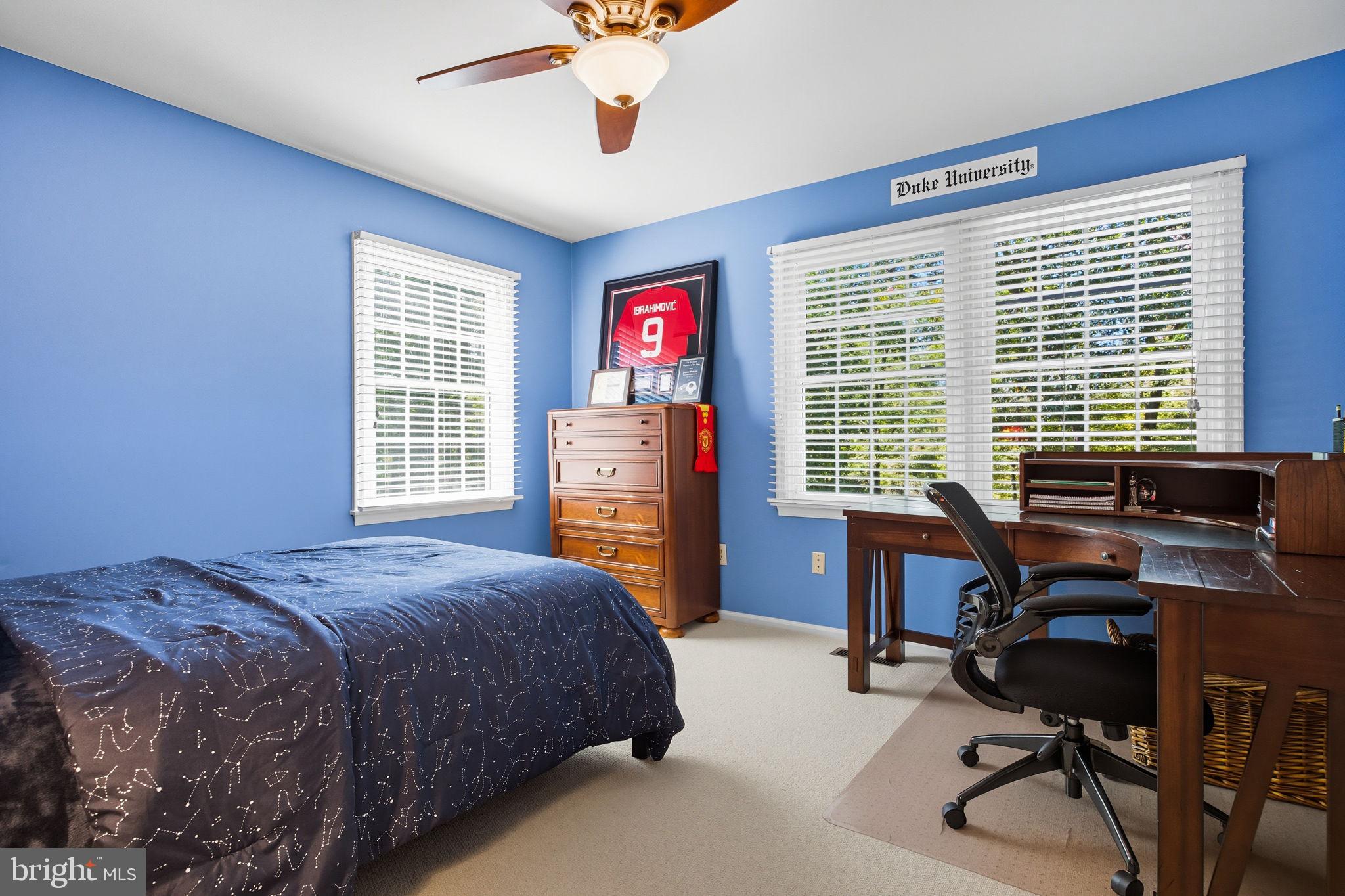 MAKEFIELD BROOK - Residential