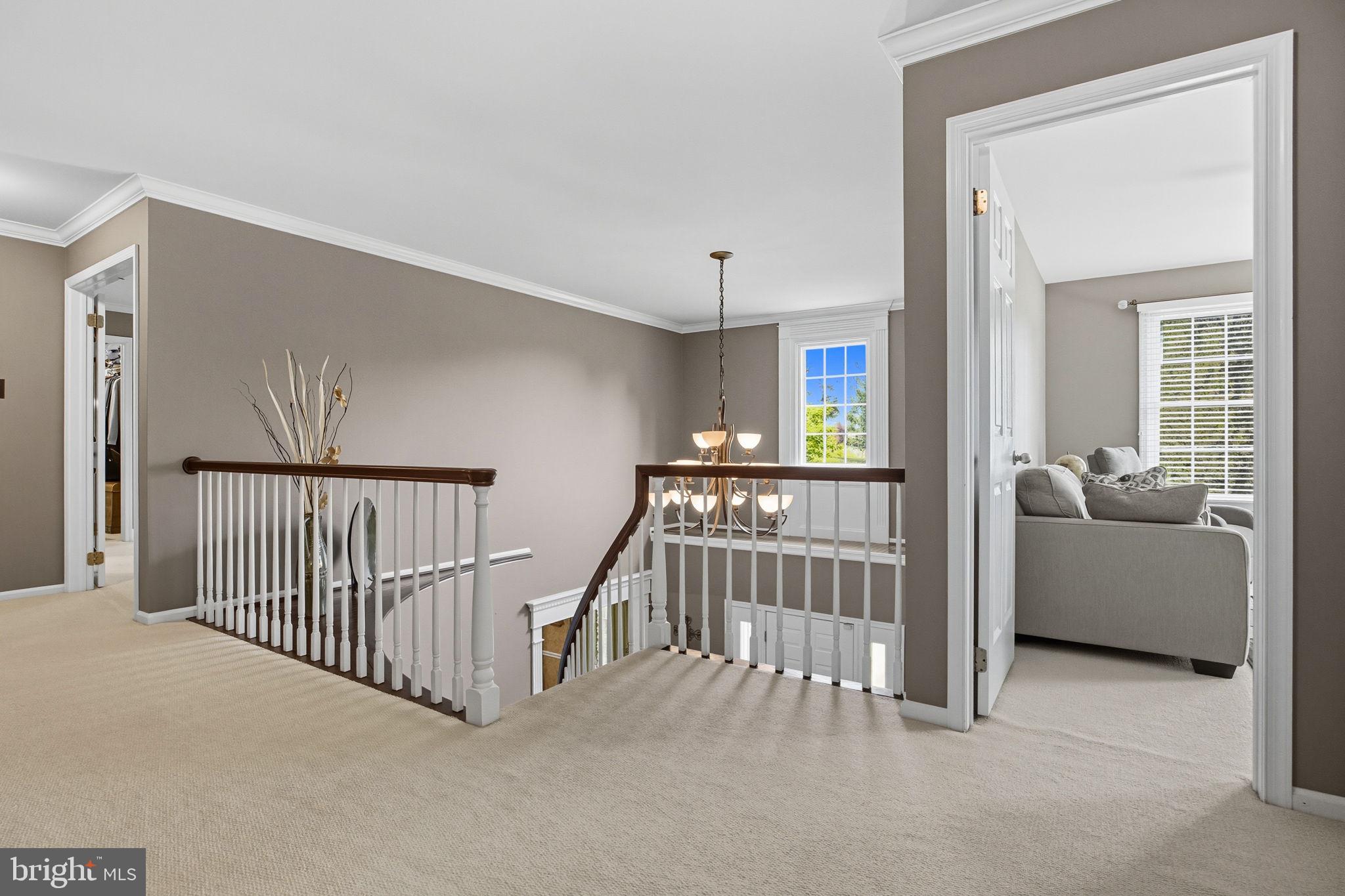 MAKEFIELD BROOK - Residential