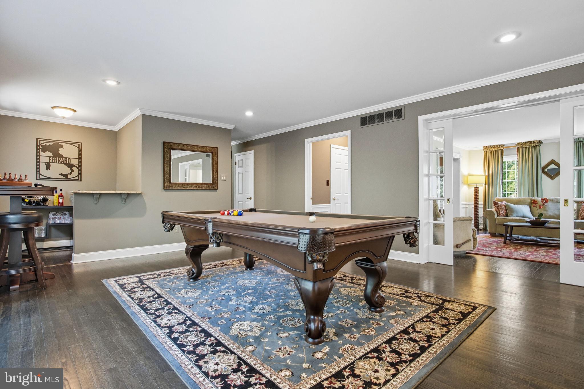 MAKEFIELD BROOK - Residential