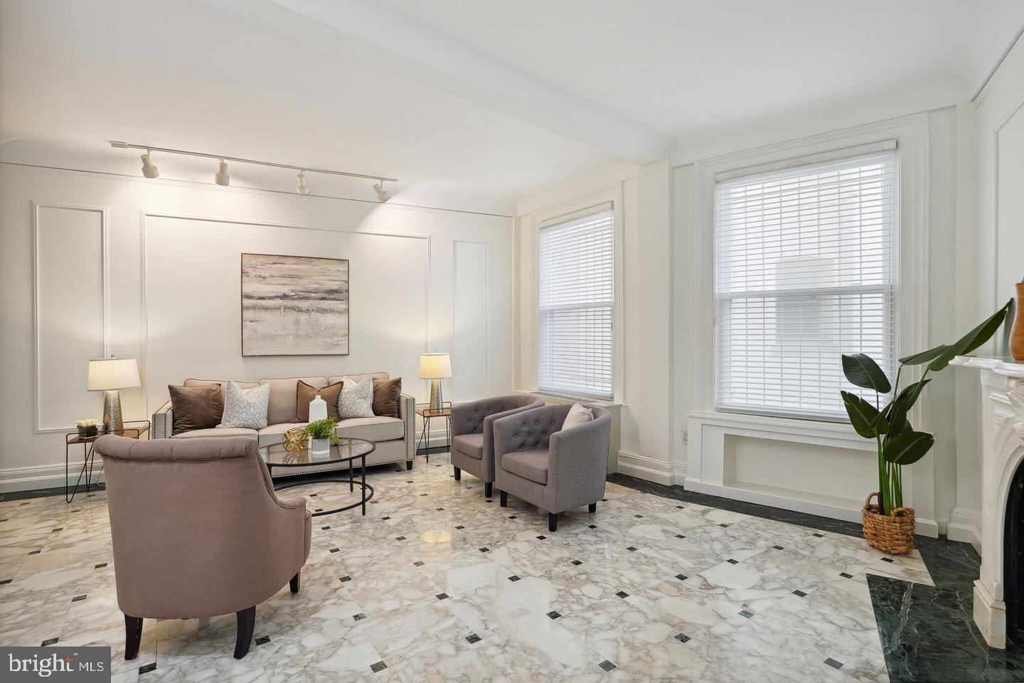 2126 CONNECTICUT AVENUE NW 17