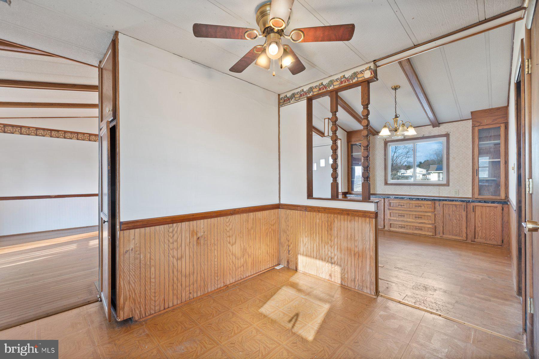 KINSEY HEIGHTS - Residential