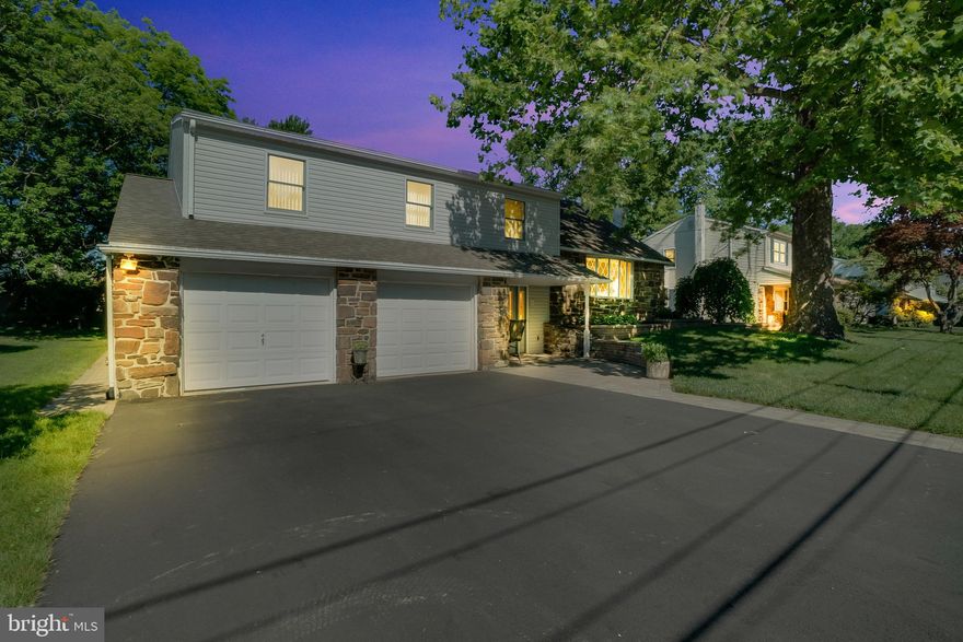 Welcome to this 4 bedroom, 2 1/2 bath, 2 car garage split level in Hedgerow Woods. Enter the home to the foyer with hardwood floors and a closet. Go on up to the spacious Living Room with a bay window and hardwood floors. The formal dining room is spacious with hardwood floors and a sliding glass door to the exterior deck.  The kitchen has been updated with wood cabinetry, style stone counters and stainless steel appliances.  The lower level family room has new Berber carpeting and a full wall fireplace.  Off the family room is the laundry room and access to the basement. There is a powder room to complete this level. The upper level has 3 bedrooms with carpeting and the master bedroom has been expanded to include a walk in closet.  The 3 piece master bath has been remodeled with a gorgeous shower.  The hall bathroom has been remodeled. The second bedroom has an addition of a study room, play room or office. The upper level bedroom has wall to wall carpeting and access to attic. The exterior has  stone front and  has vinyl siding.  There is a deck and a patio to enjoy outdoor entertaining.