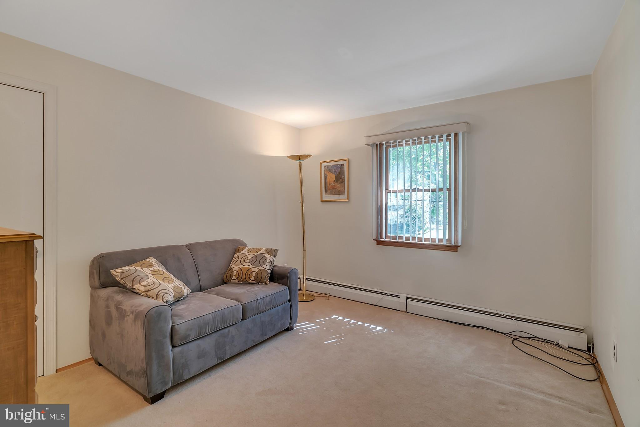 HEDGEROW WOODS - Residential