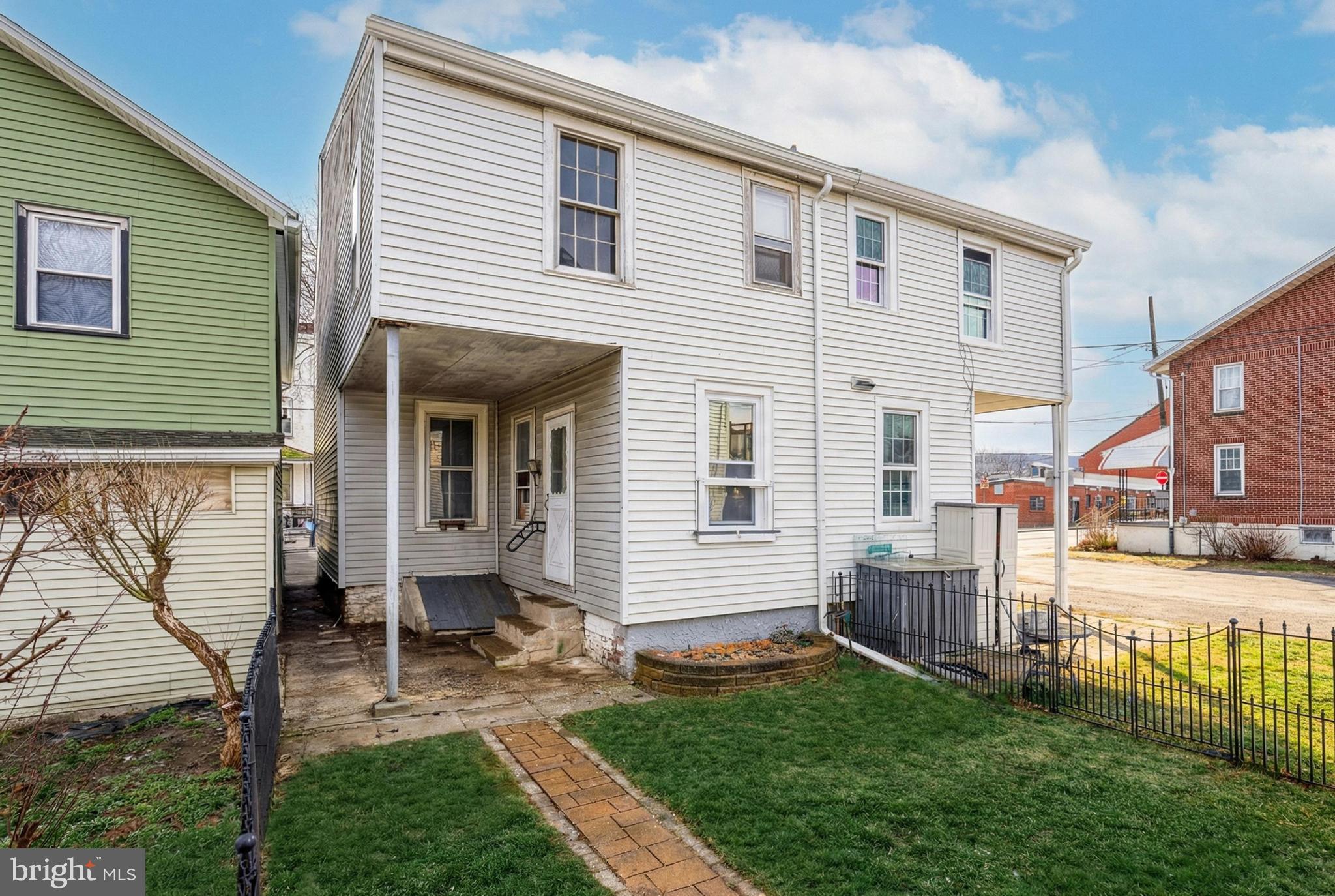 HAMBURG - Residential