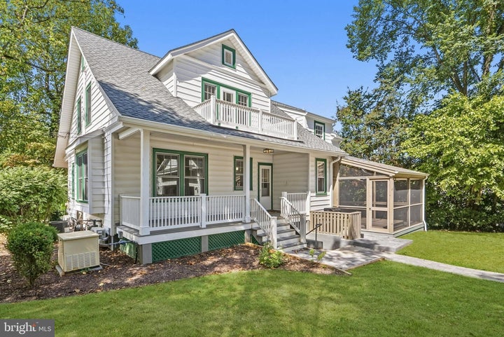 Photo 1 of 9 — 9403 WARREN STREET, SILVER SPRING, MD 20910
