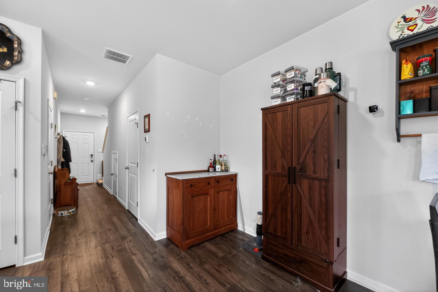 2 ARLOTTA STREET