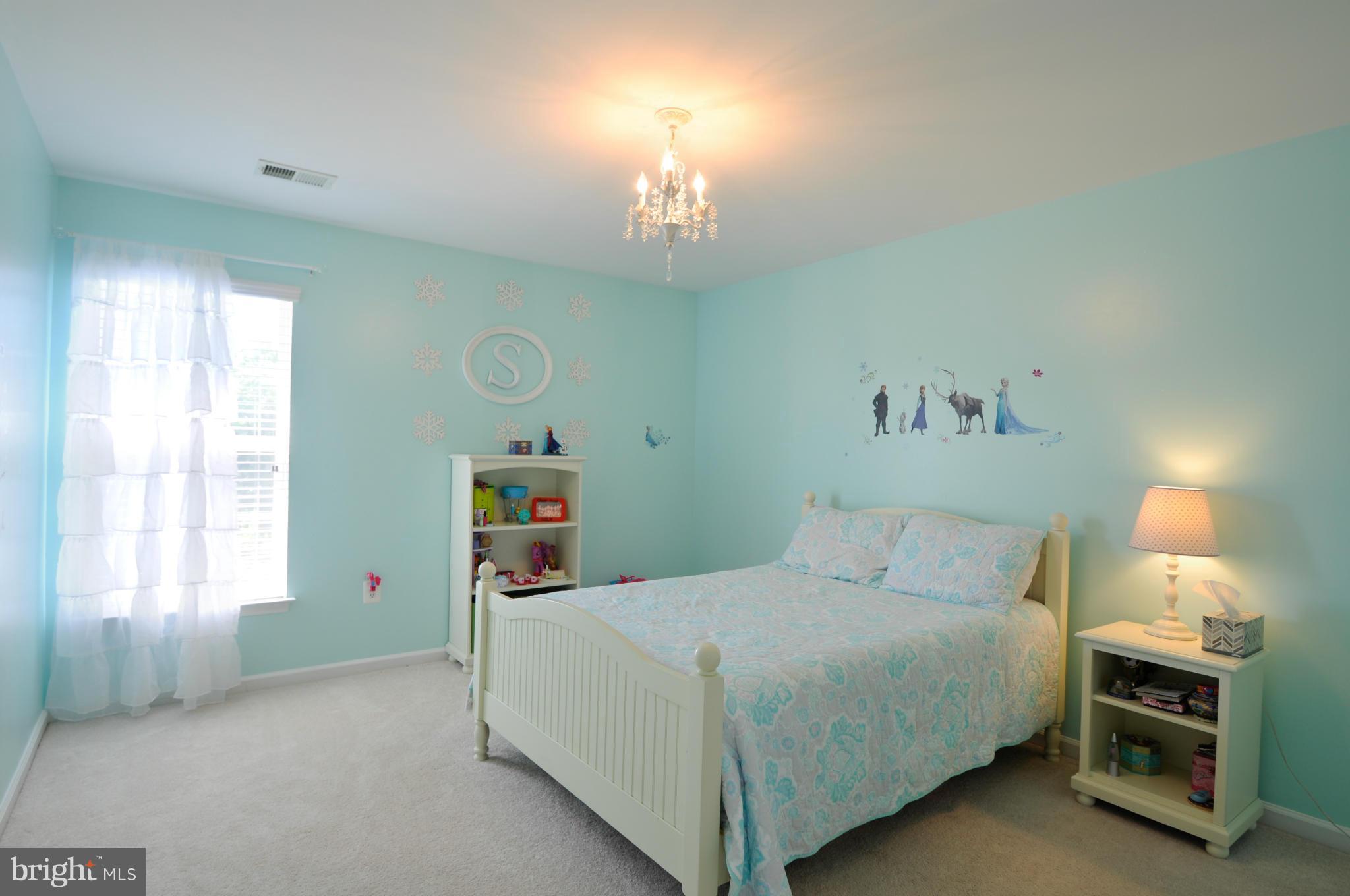 THE FALLS AT LEE'S PARKE - Residential