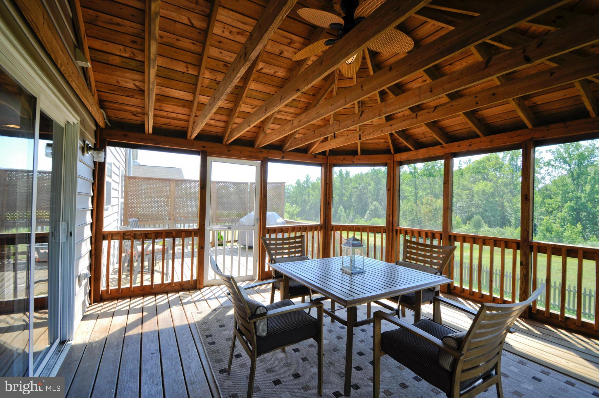 THE FALLS AT LEE'S PARKE - Residential