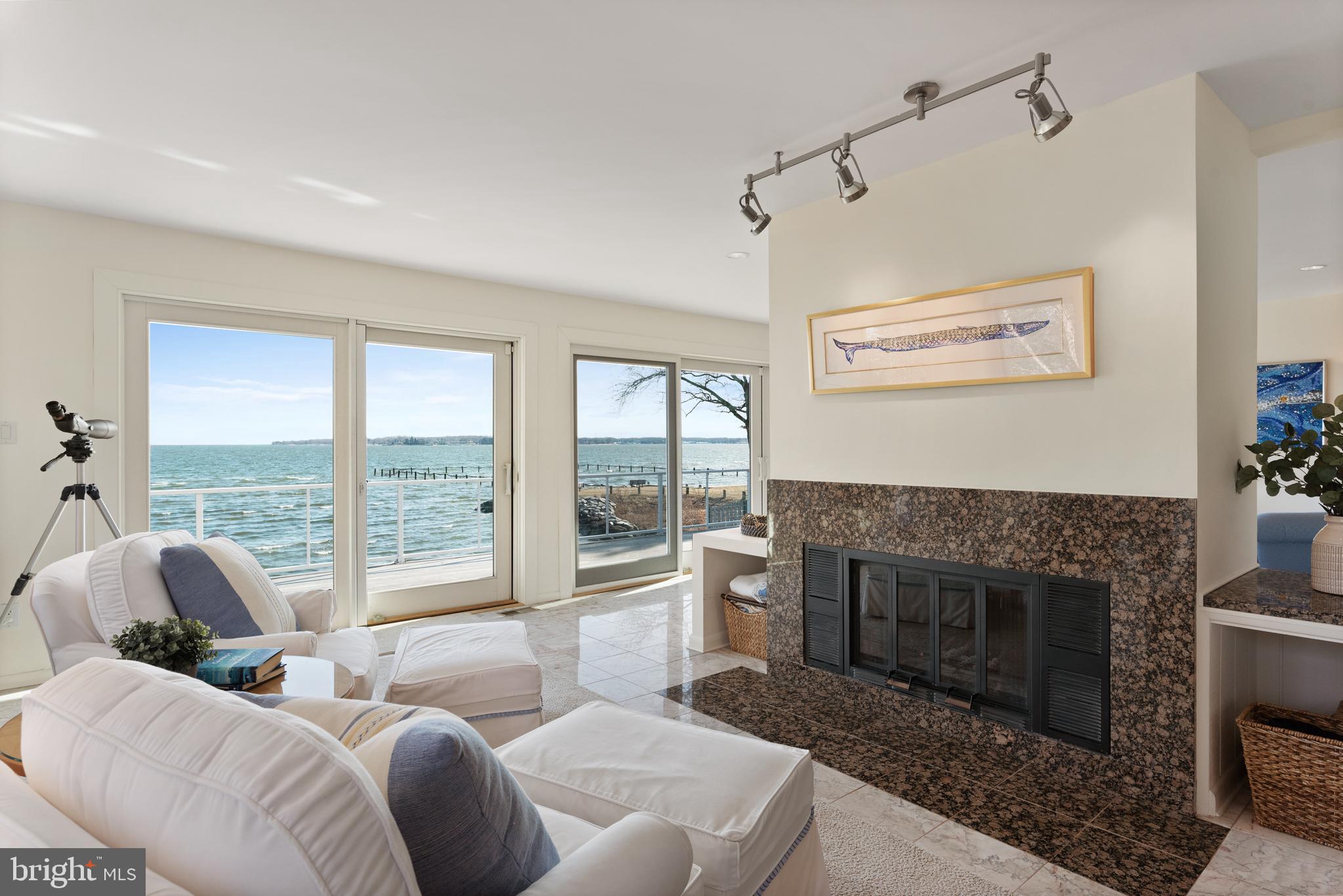 HILLSMERE ESTATES - Residential