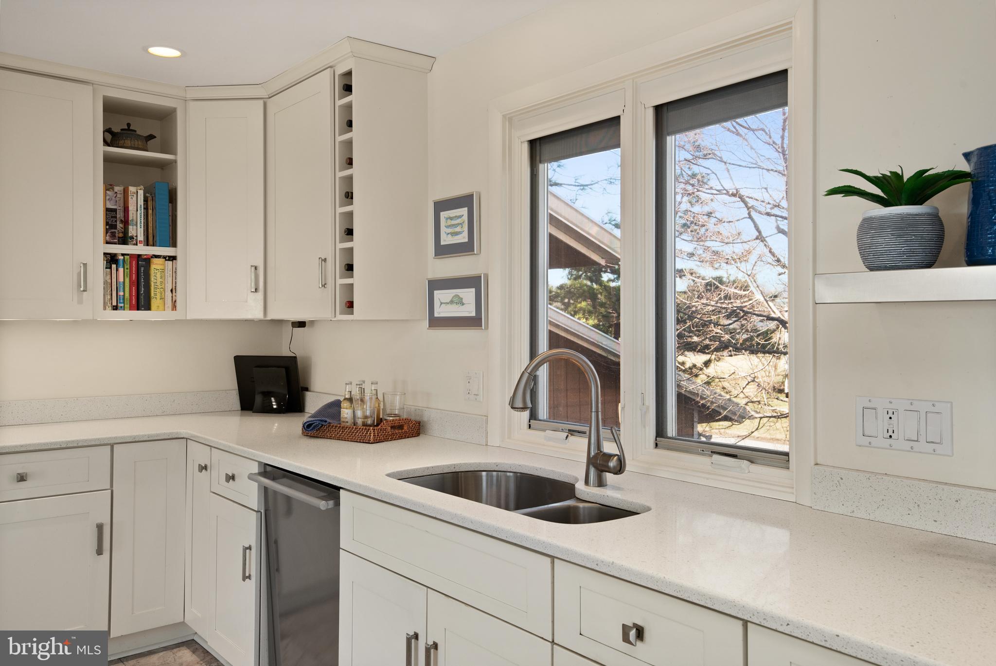 HILLSMERE ESTATES - Residential