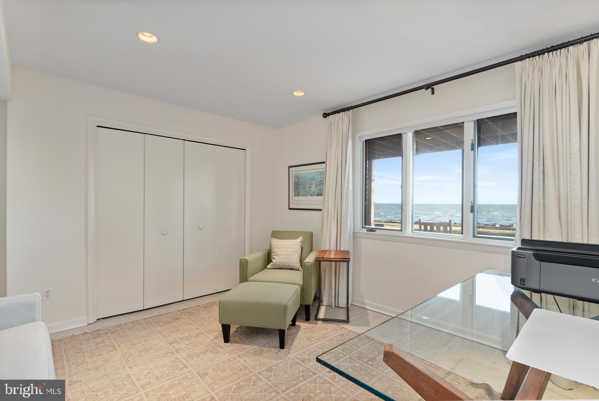 HILLSMERE ESTATES - Residential