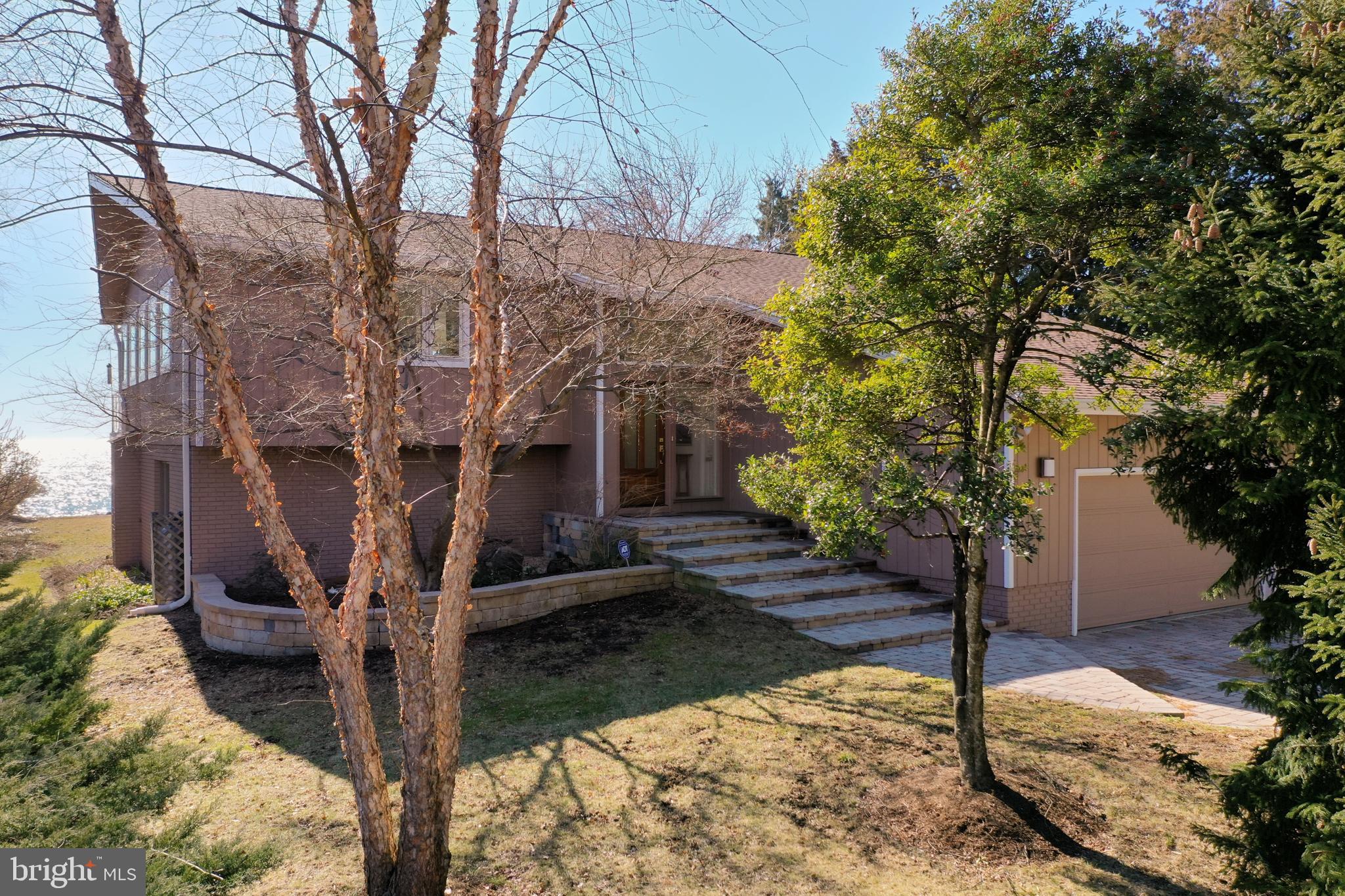 HILLSMERE ESTATES - Residential