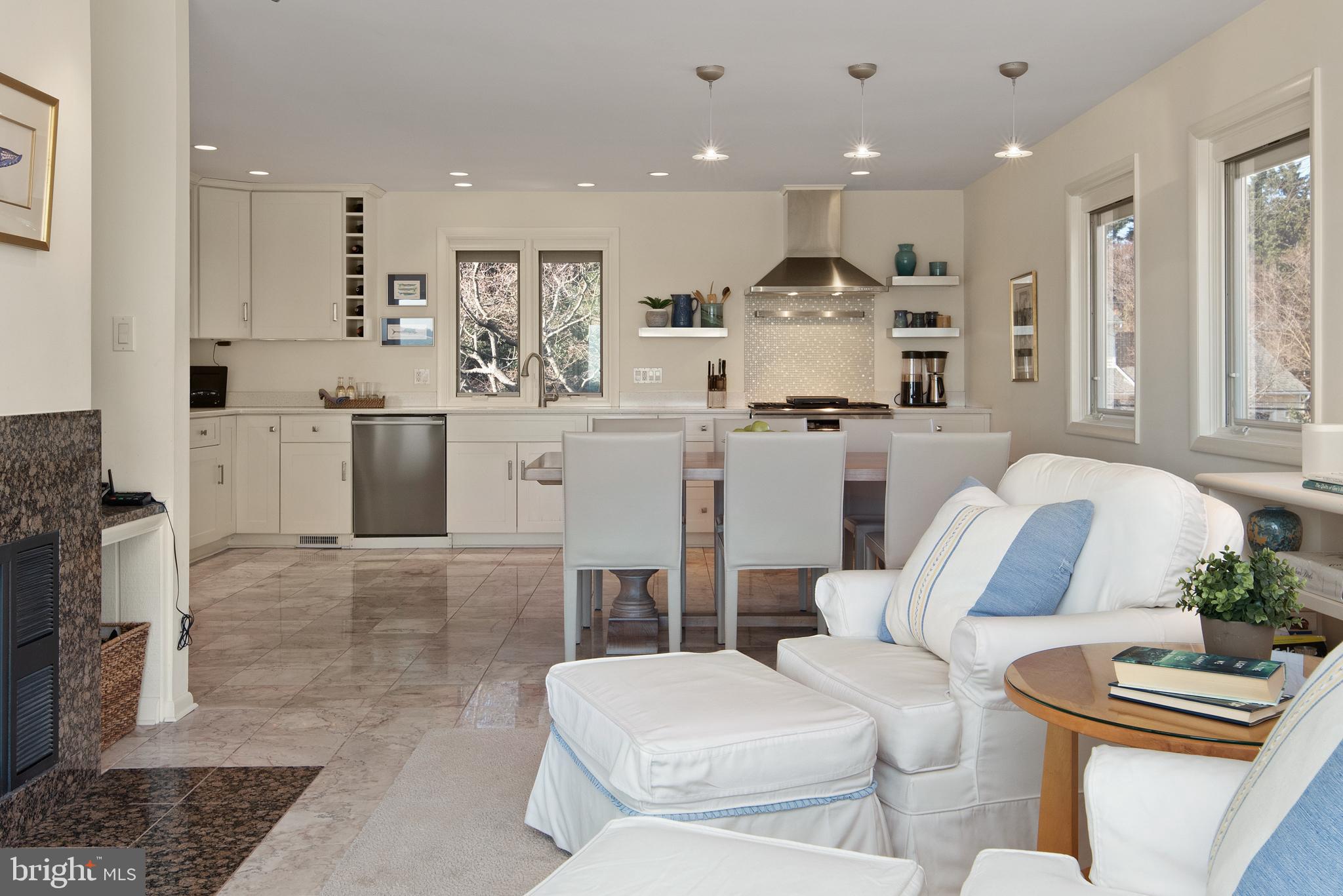 HILLSMERE ESTATES - Residential