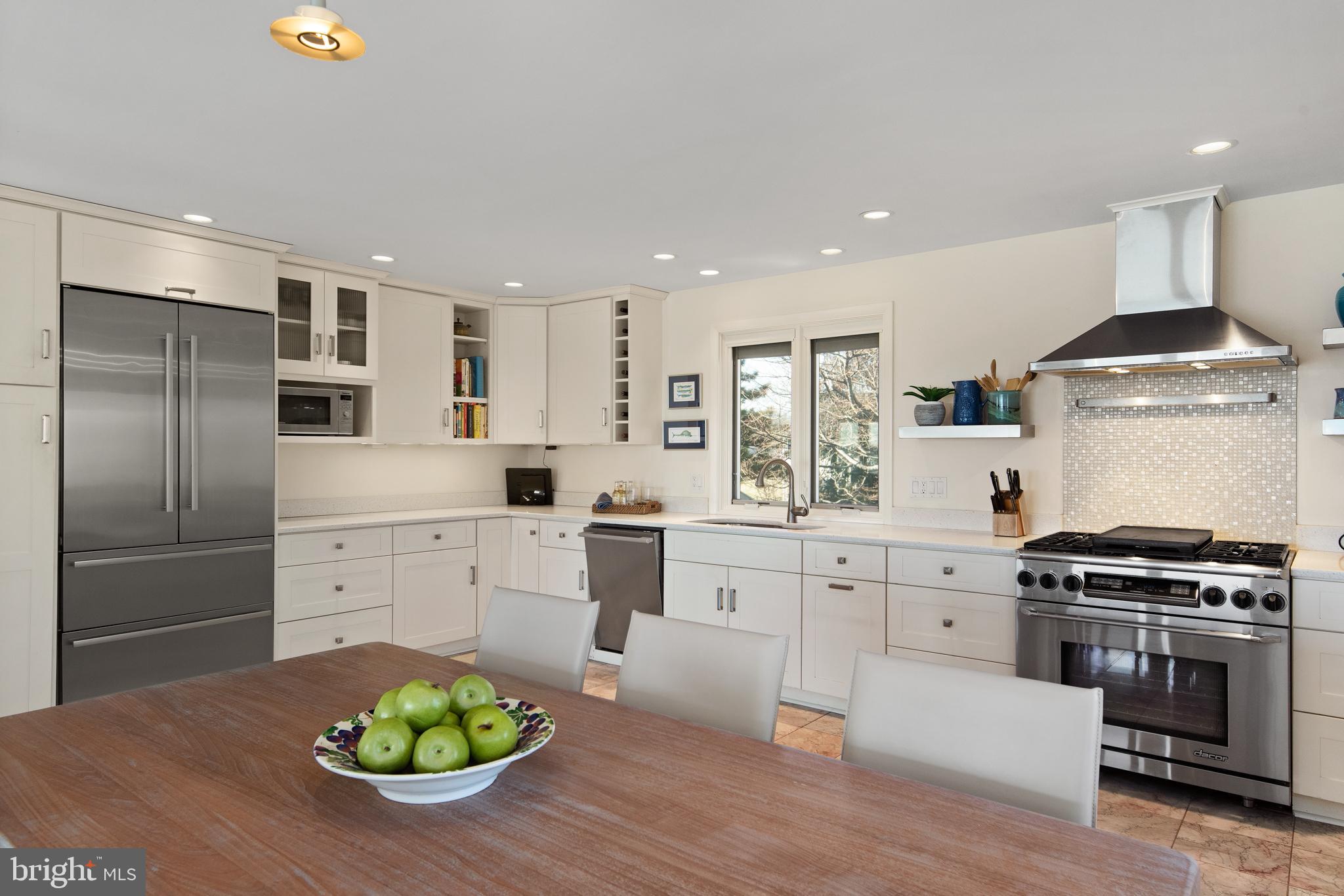 HILLSMERE ESTATES - Residential