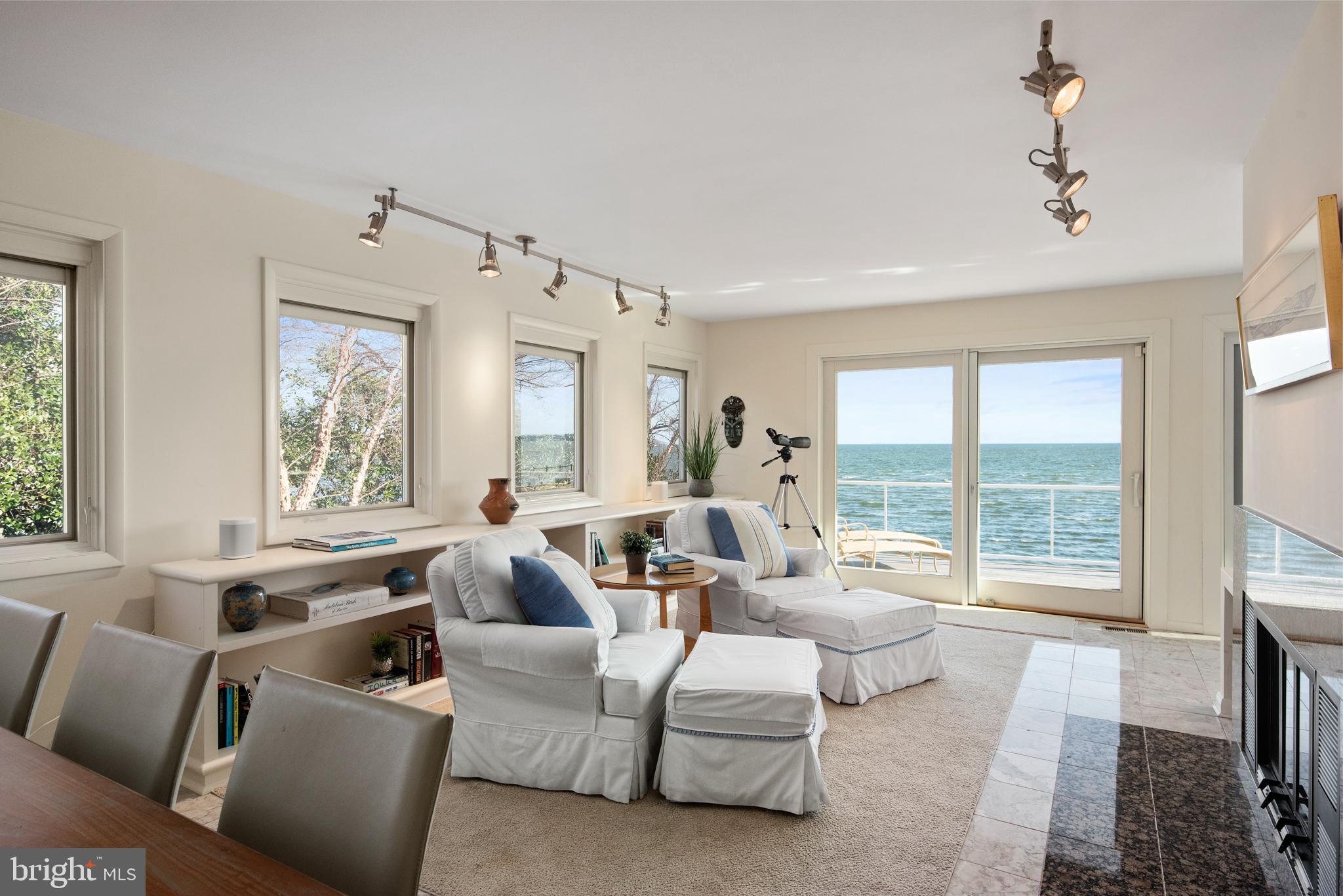 HILLSMERE ESTATES - Residential