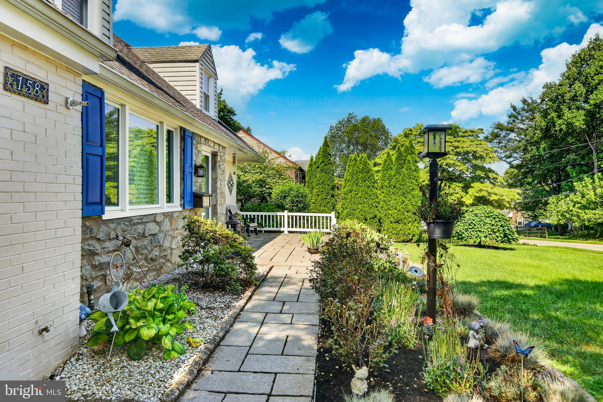 158 SCENIC ROAD