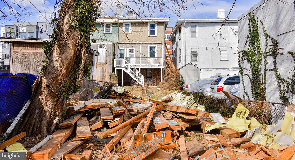 912 KENNEDY STREET NW