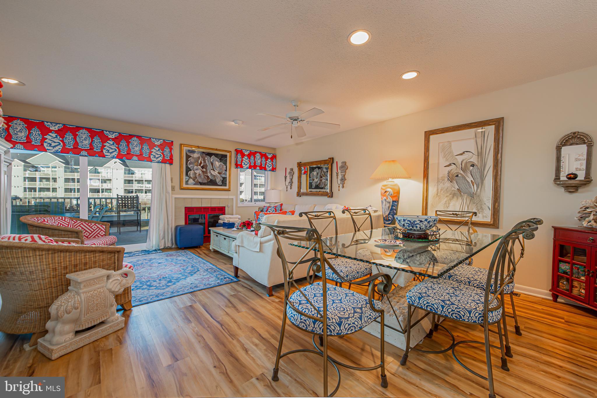 HERON HARBOUR - Residential