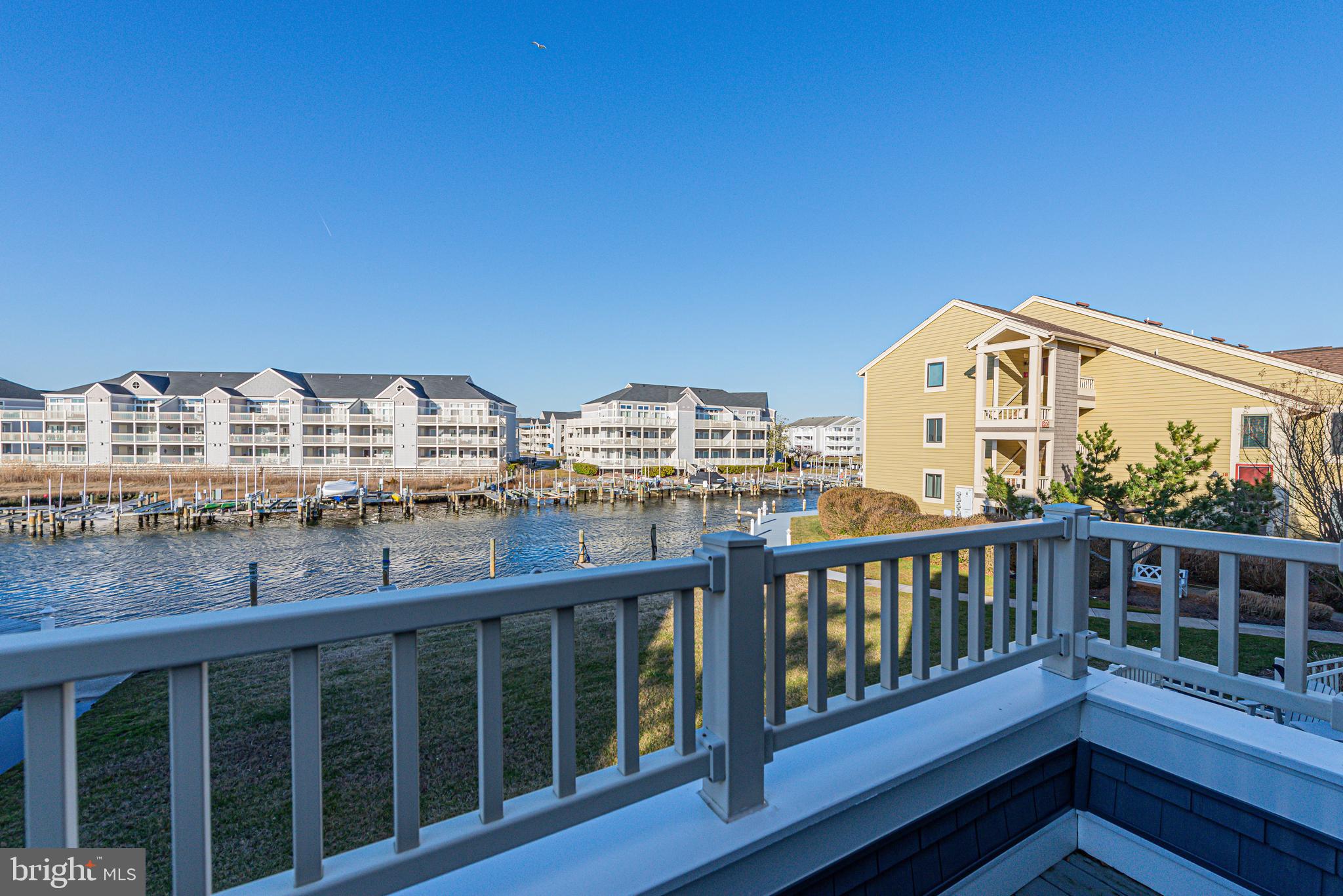 HERON HARBOUR - Residential