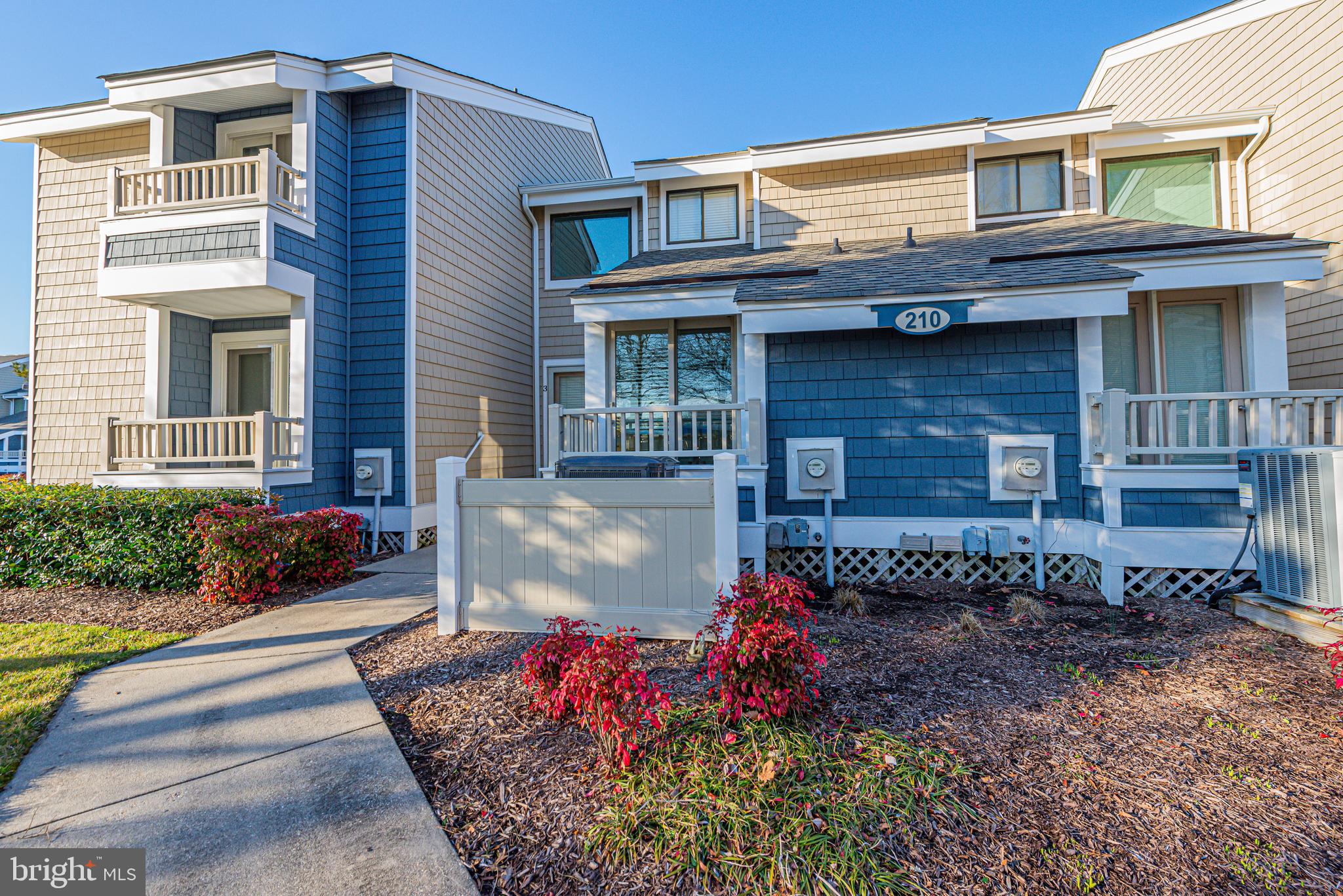 HERON HARBOUR - Residential