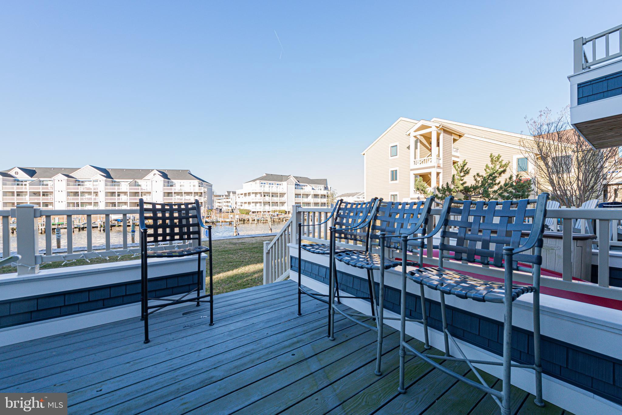 HERON HARBOUR - Residential