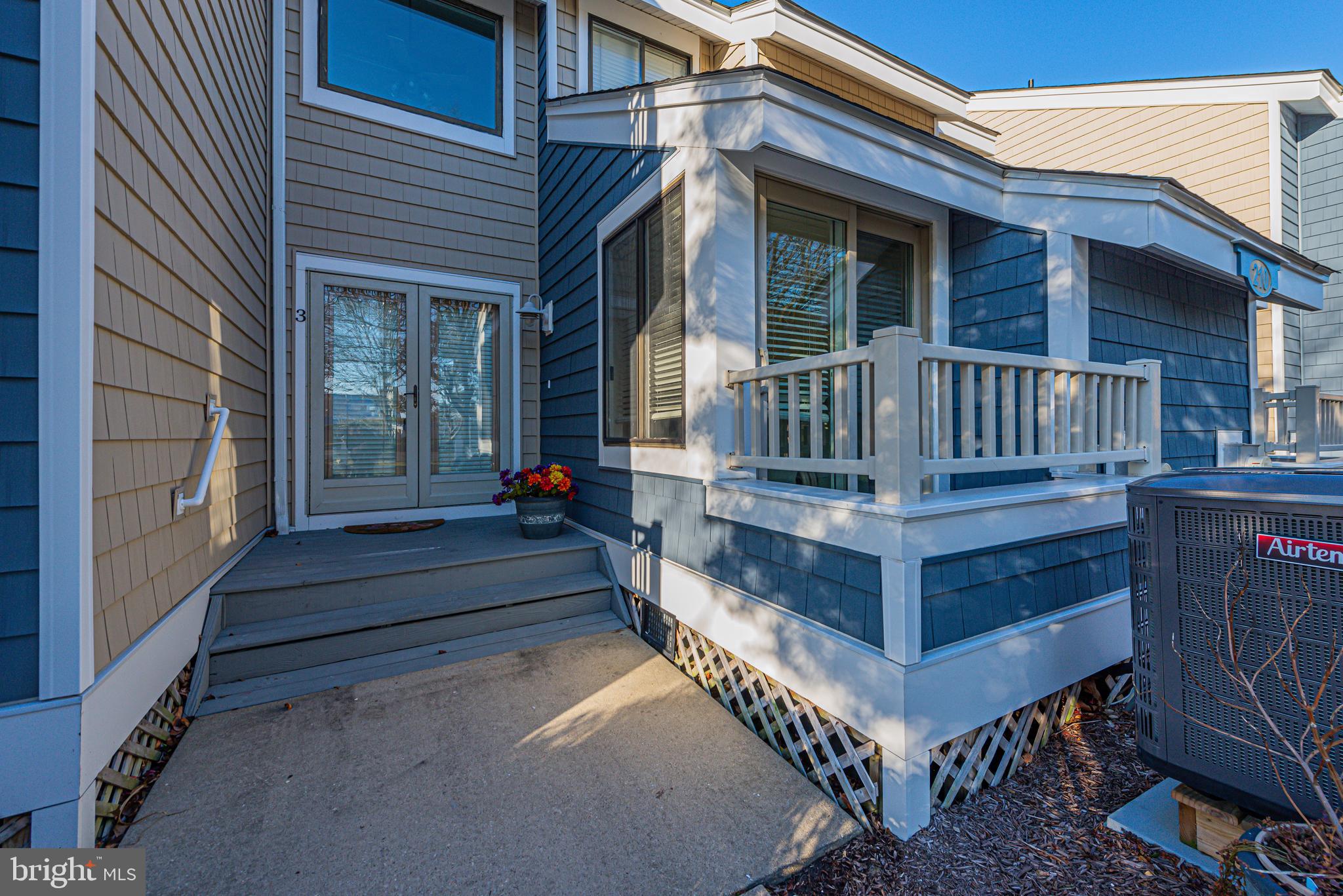 HERON HARBOUR - Residential