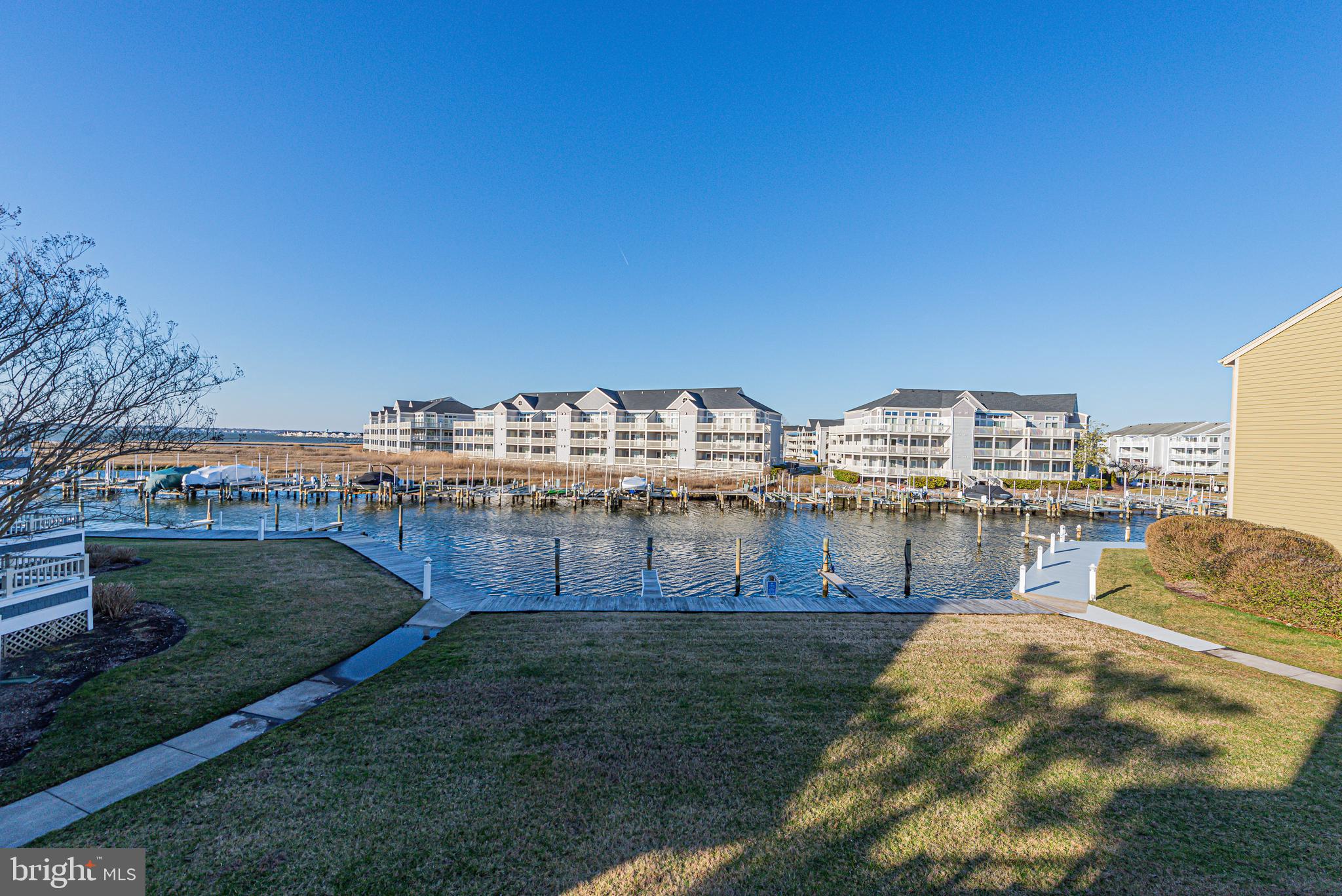 HERON HARBOUR - Residential