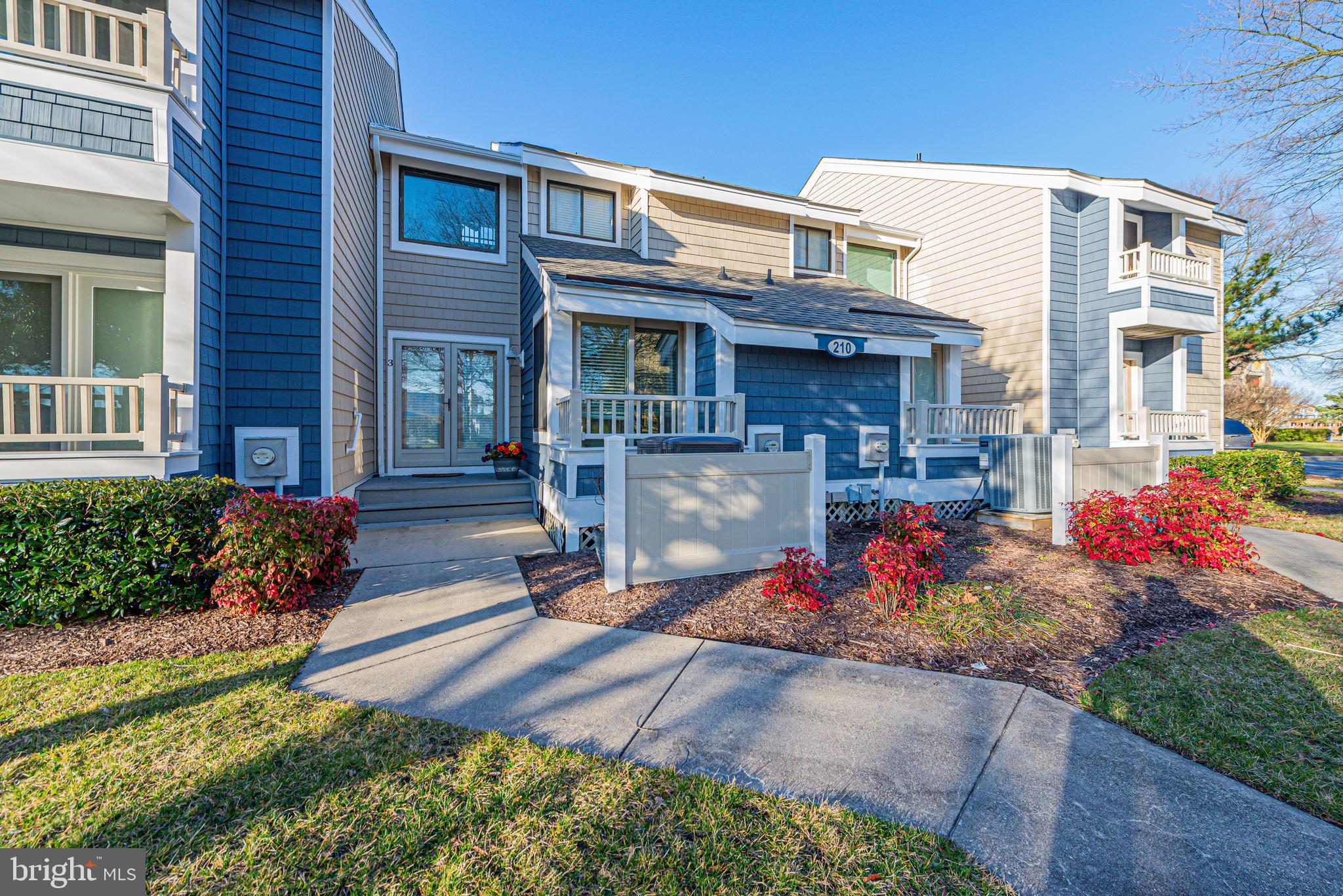 HERON HARBOUR - Residential