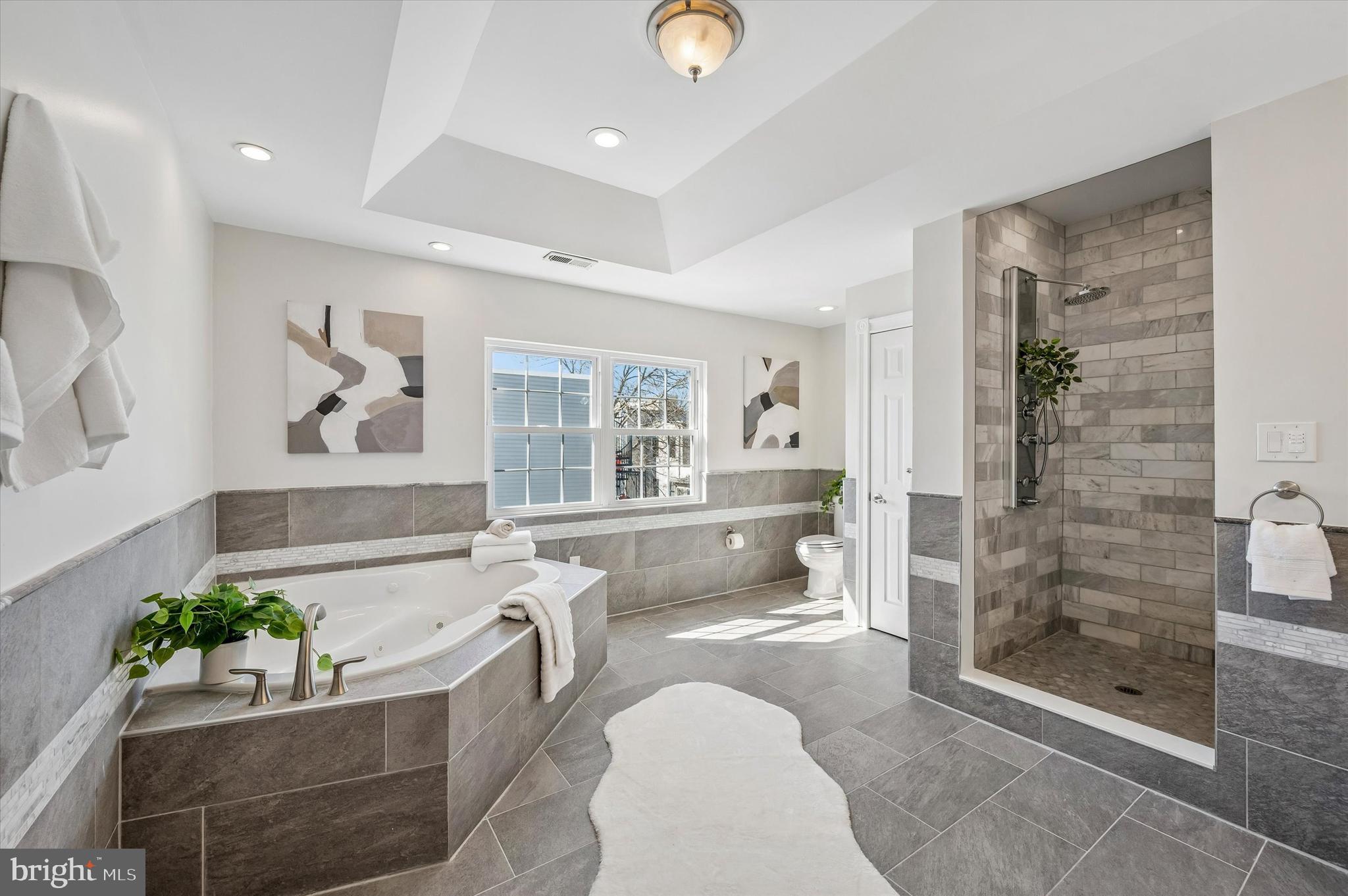 GRADUATE HOSPITAL - Residential