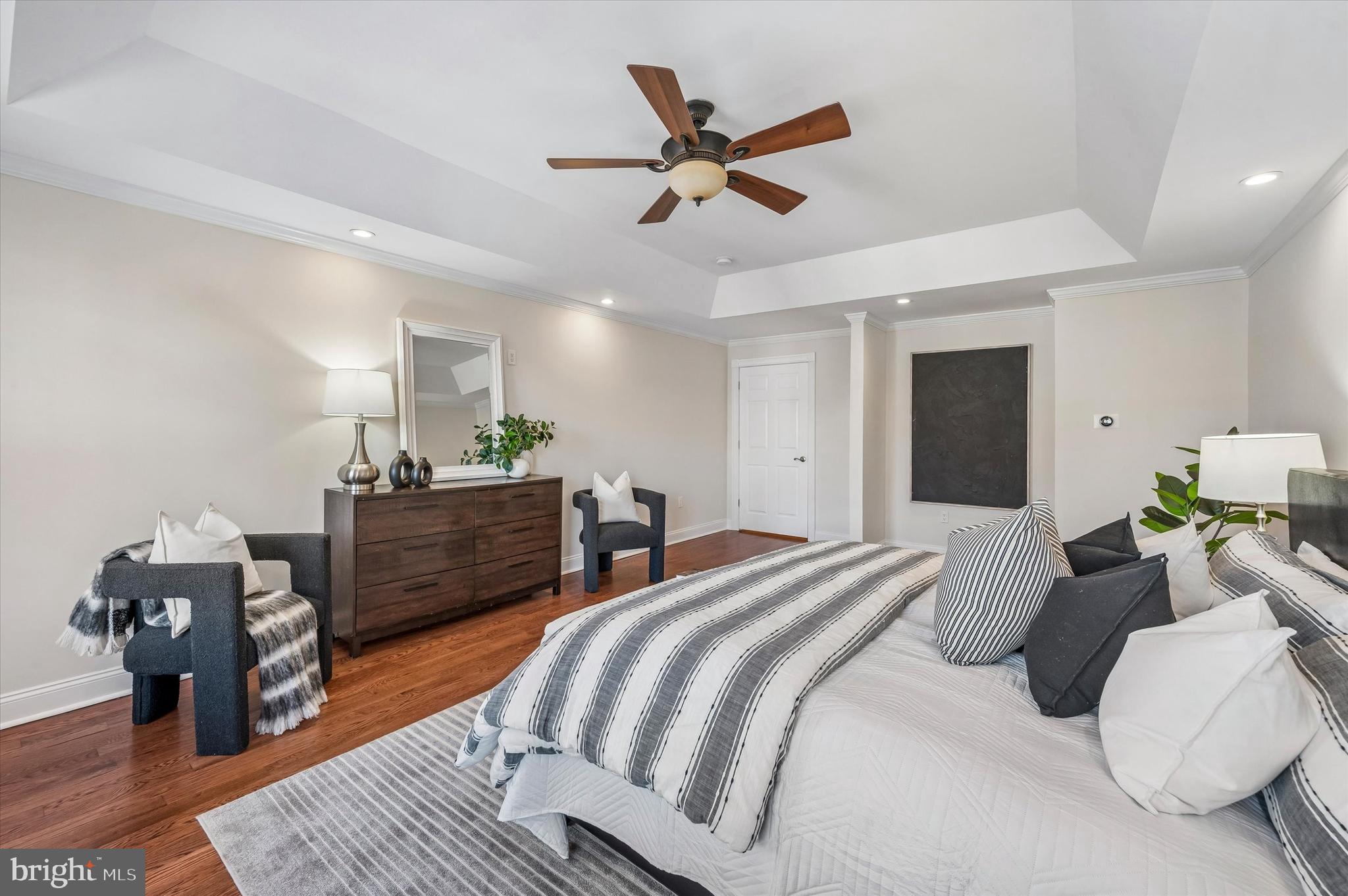 GRADUATE HOSPITAL - Residential