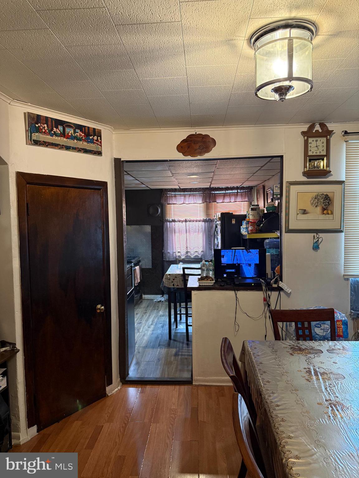 LAWNDALE - Residential