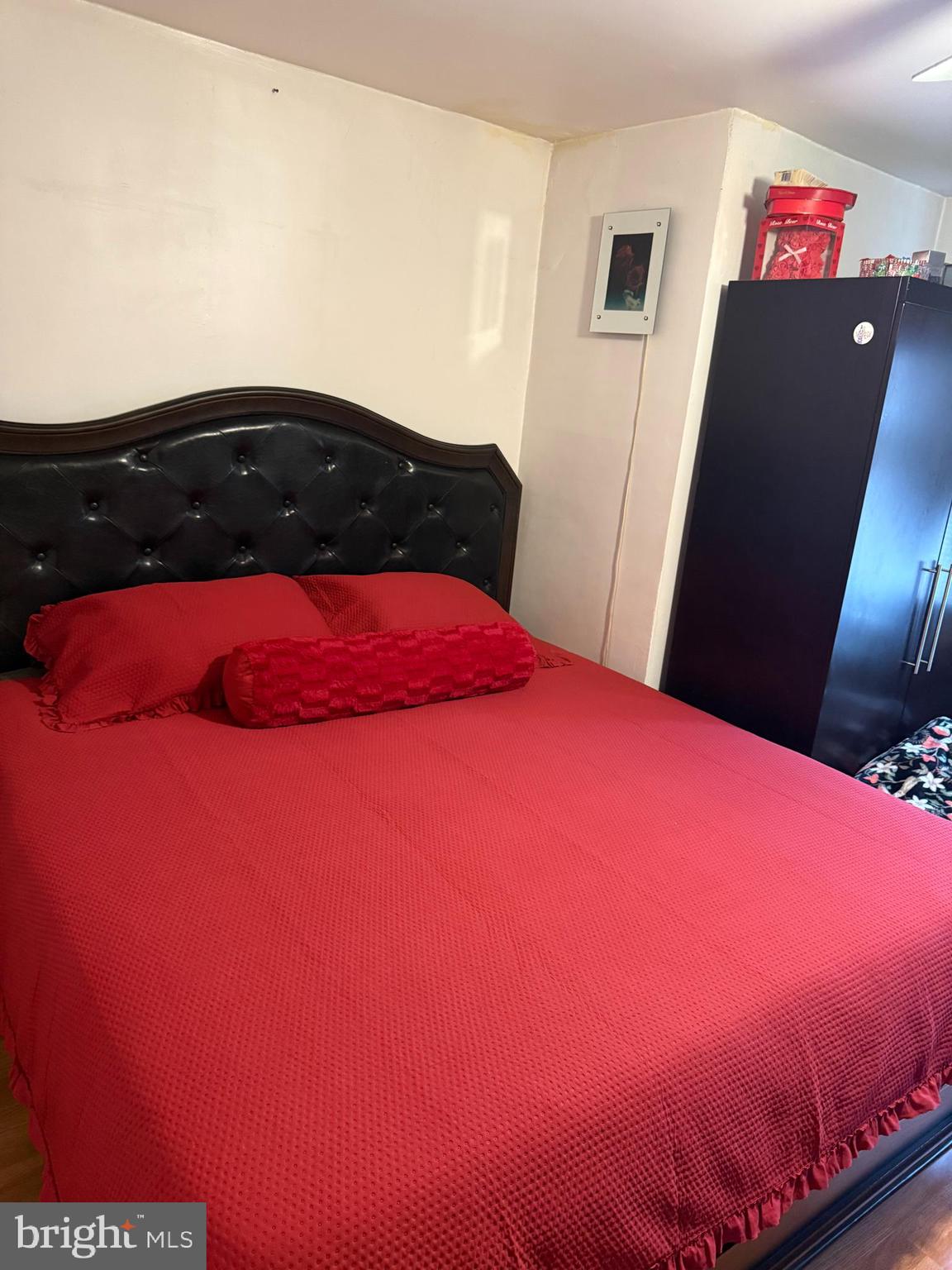 LAWNDALE - Residential