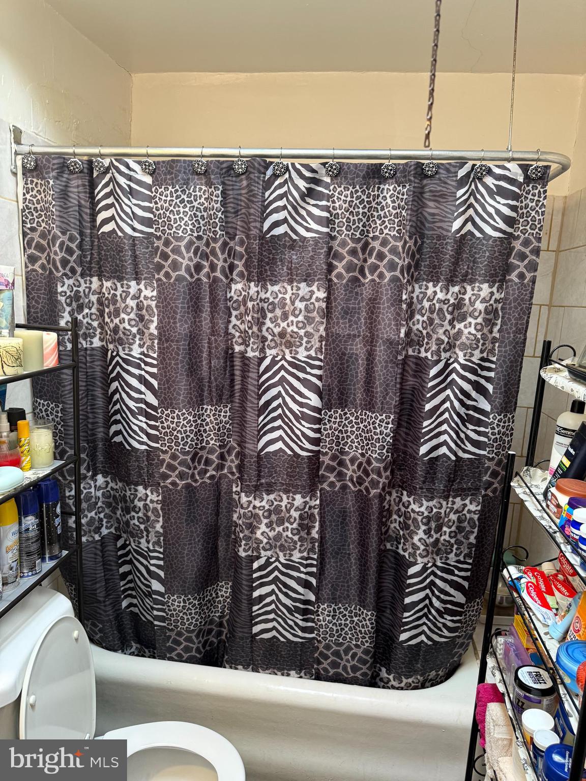 LAWNDALE - Residential