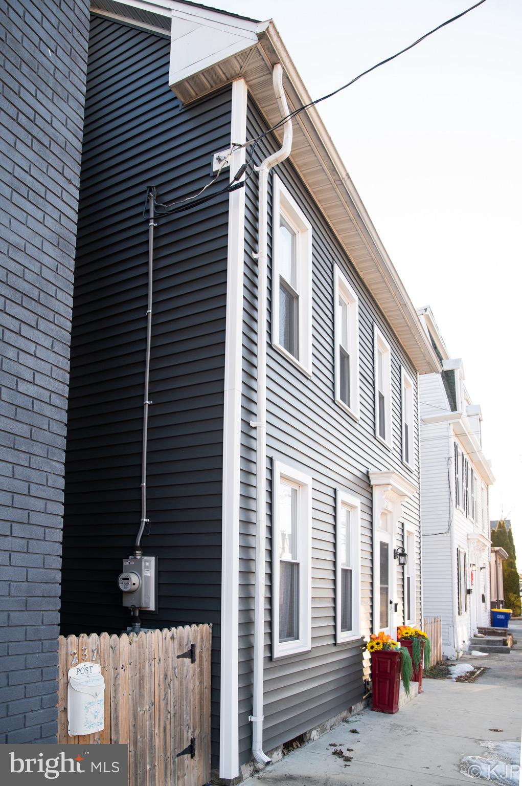 MECHANICSBURG BOROUGH - Residential