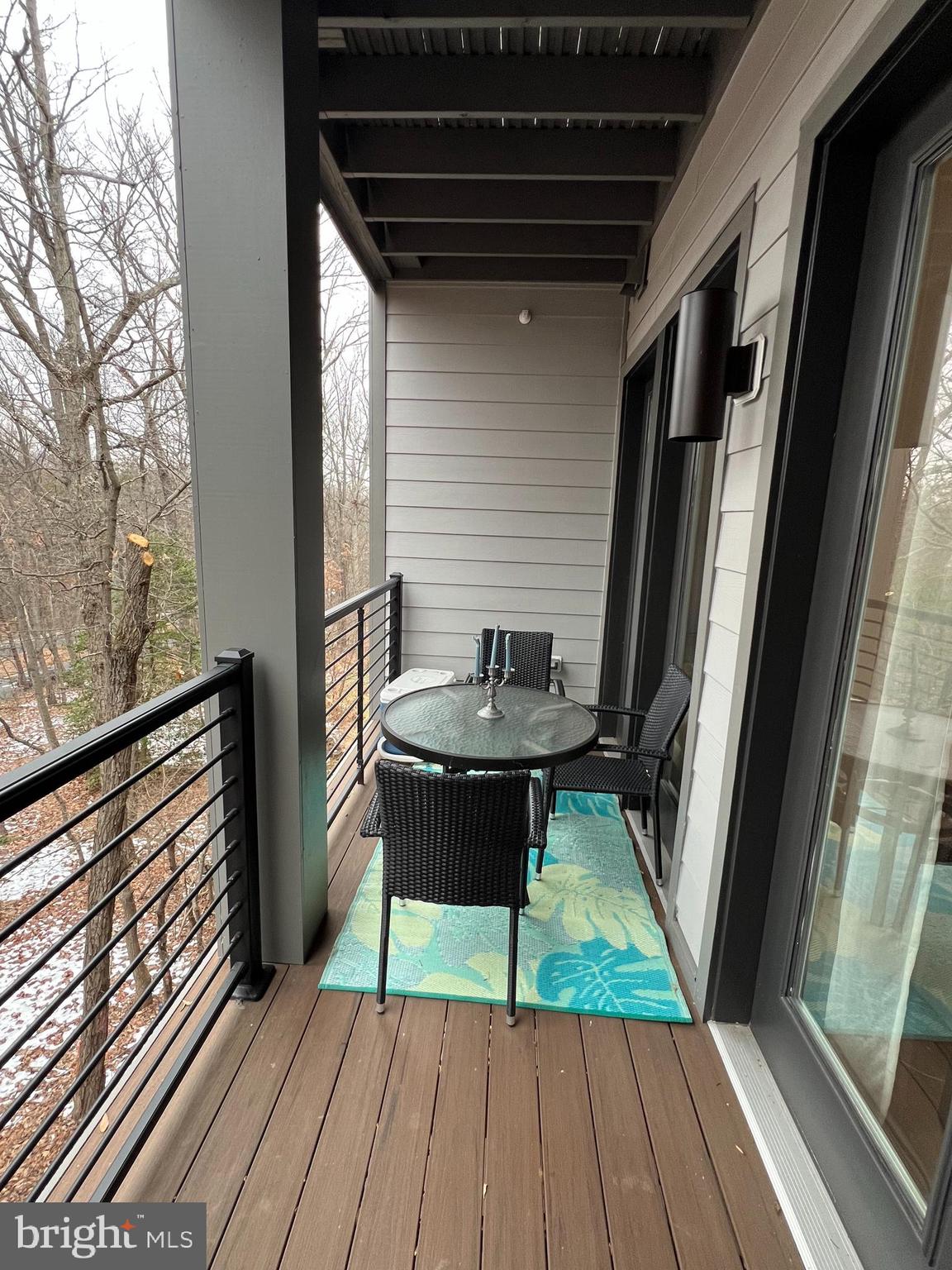 TALL OAKS - Residential Lease