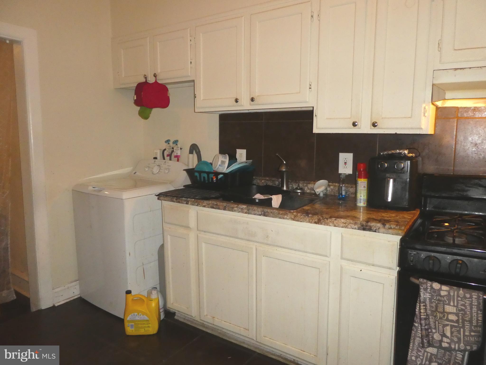 GERMANTOWN (EAST) - Residential