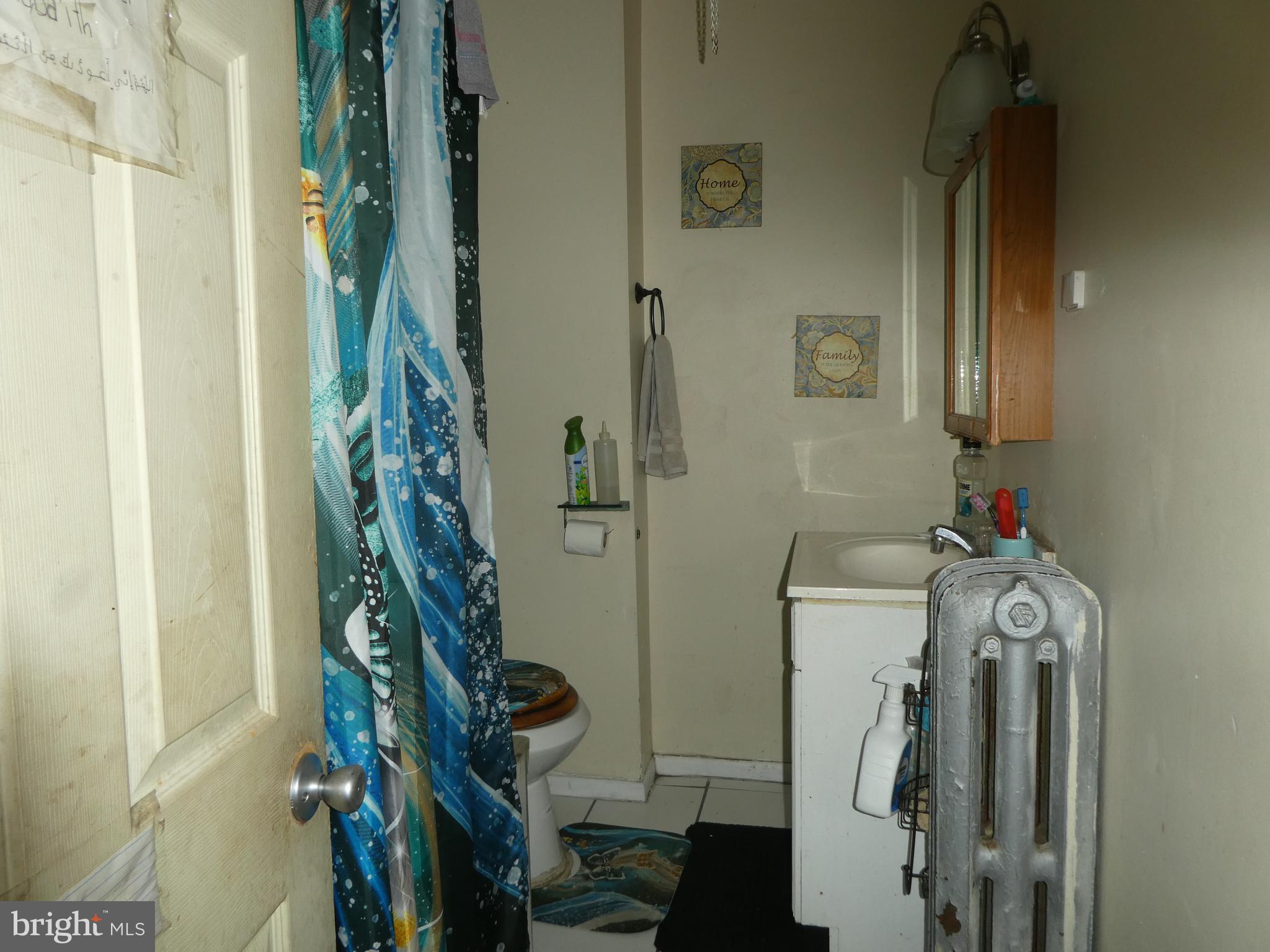 GERMANTOWN (EAST) - Residential