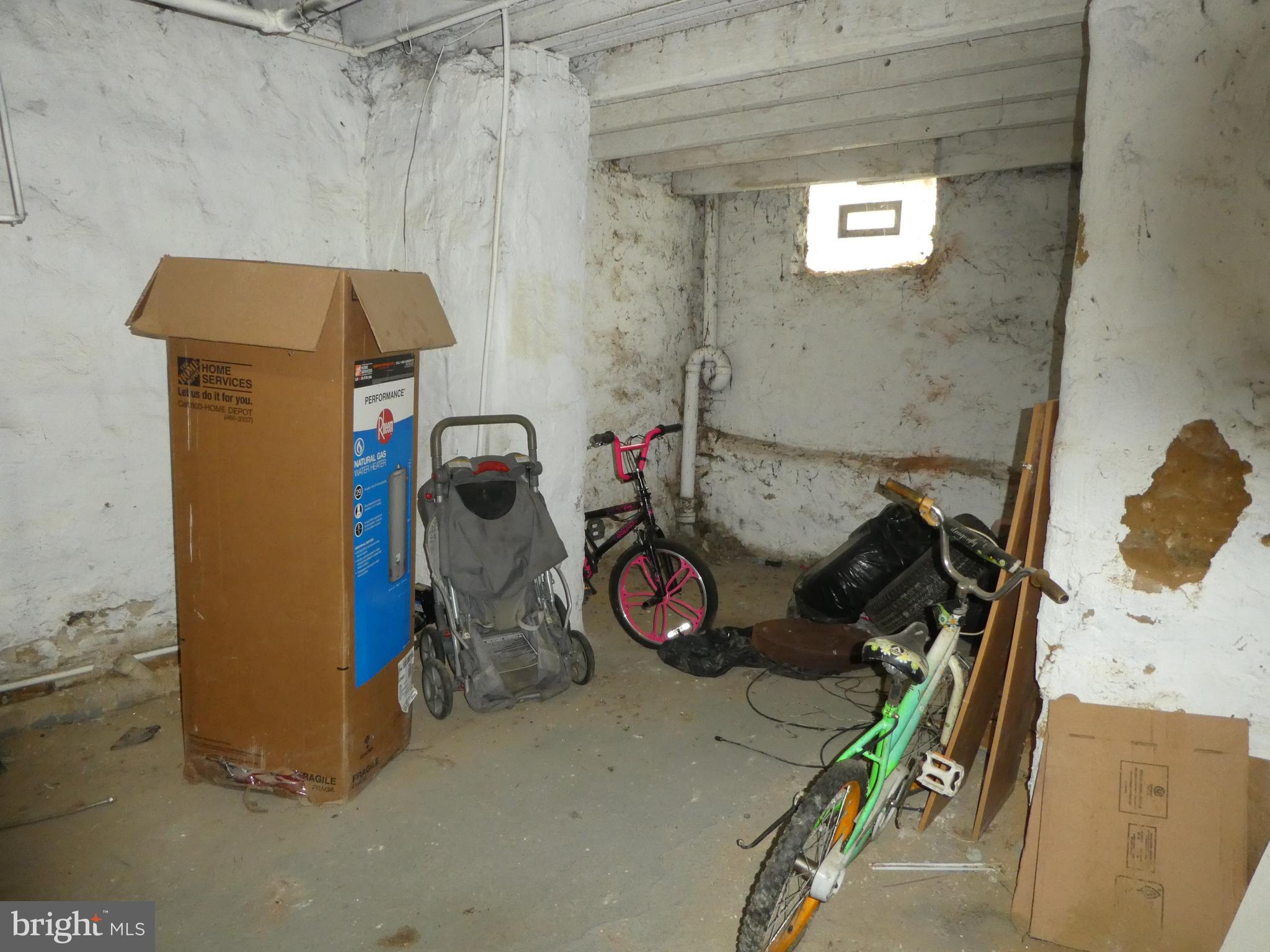 GERMANTOWN (EAST) - Residential