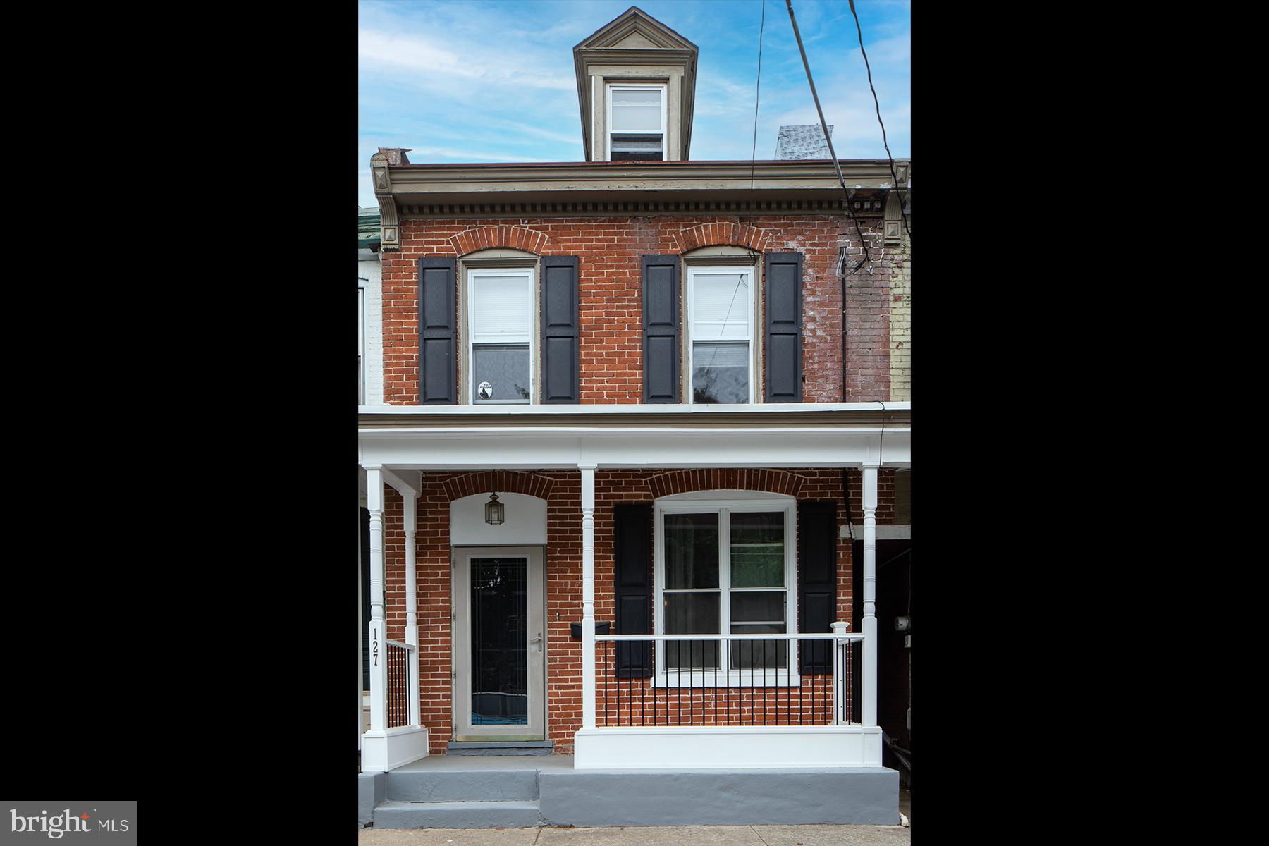 CARLISLE BOROUGH - Residential Lease