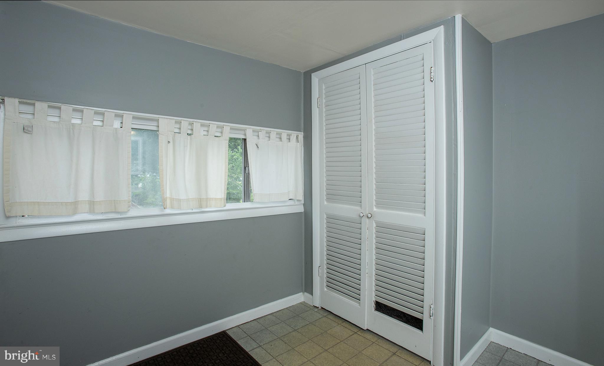 CARLISLE BOROUGH - Residential Lease