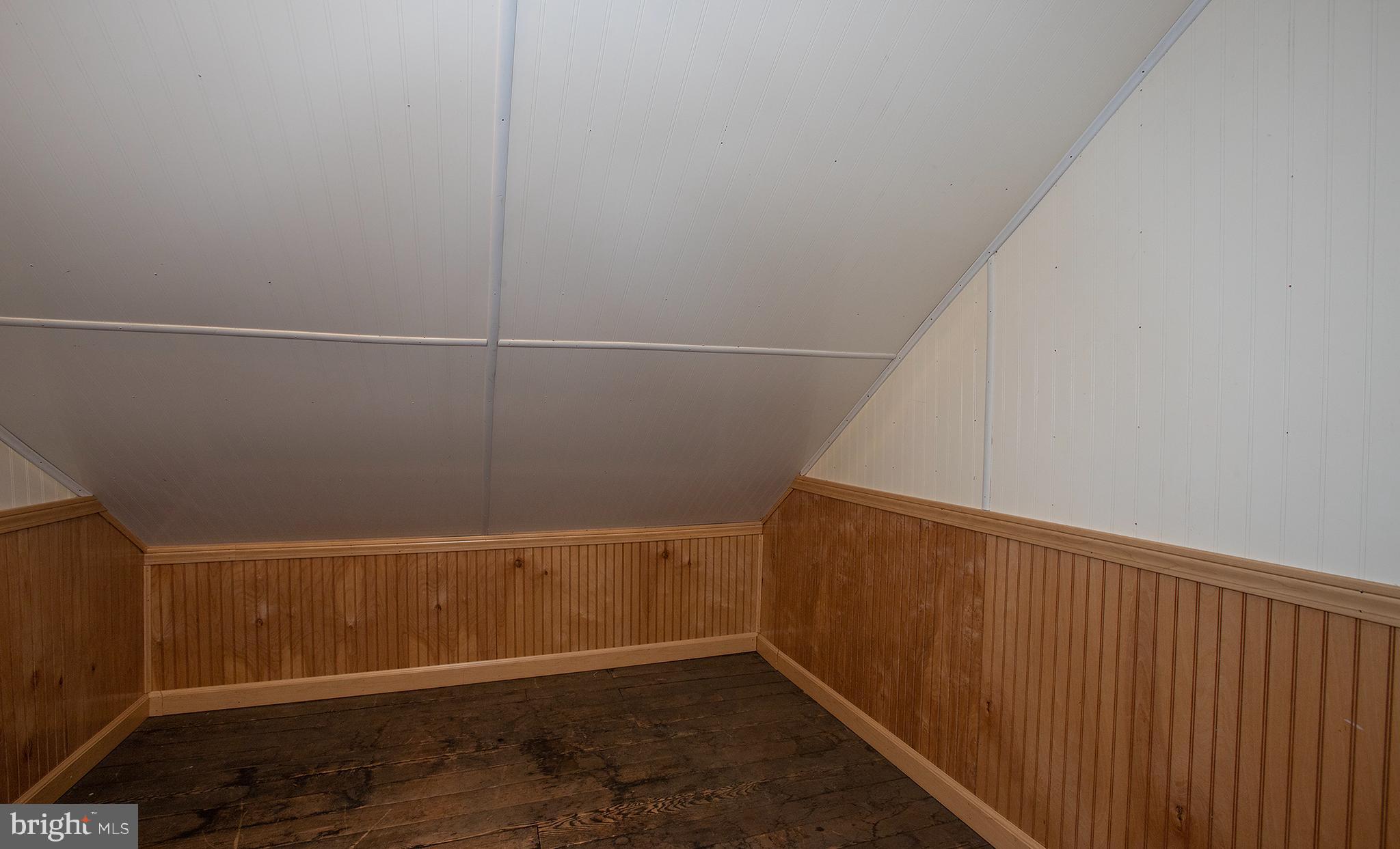 CARLISLE BOROUGH - Residential Lease