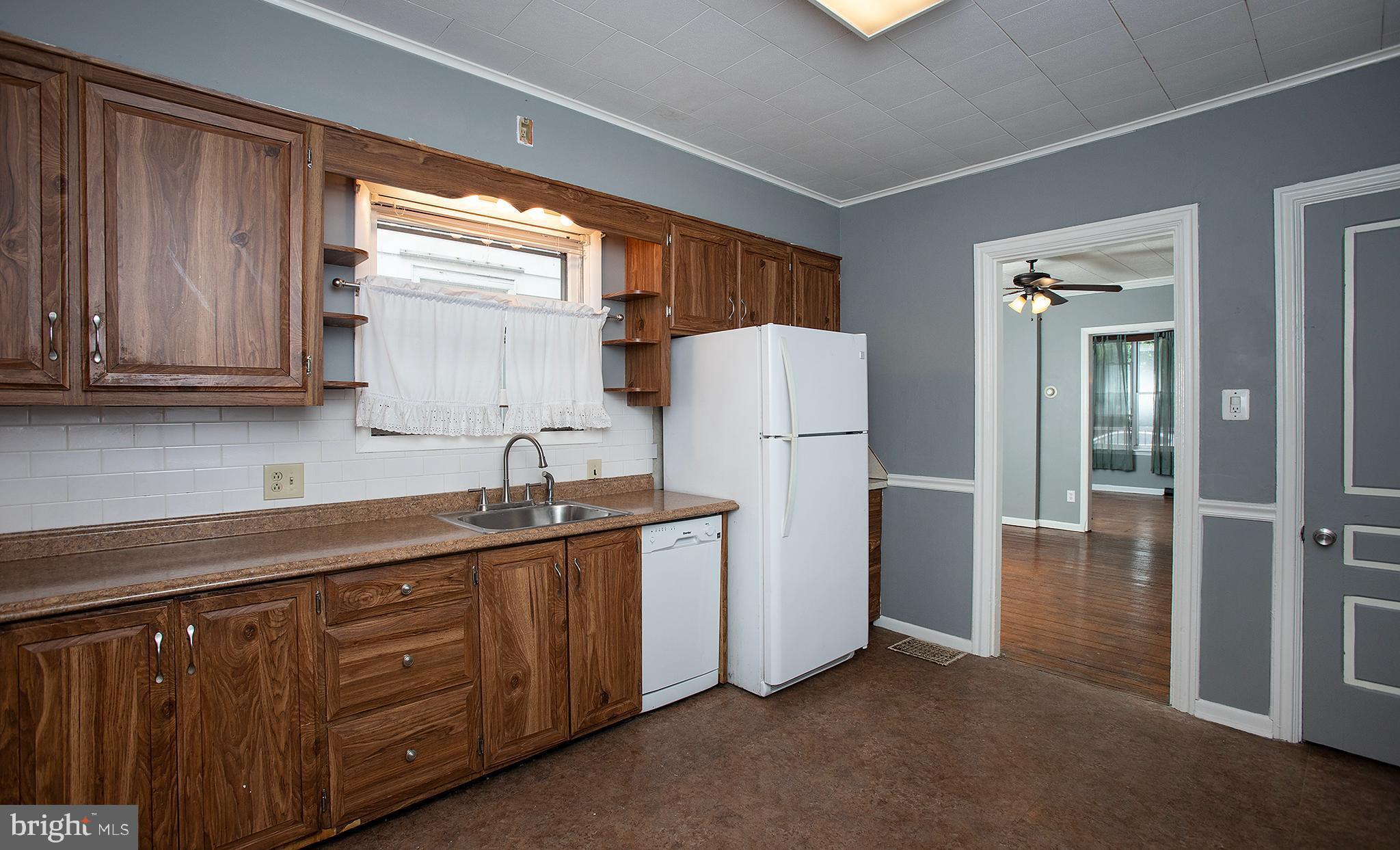 CARLISLE BOROUGH - Residential Lease