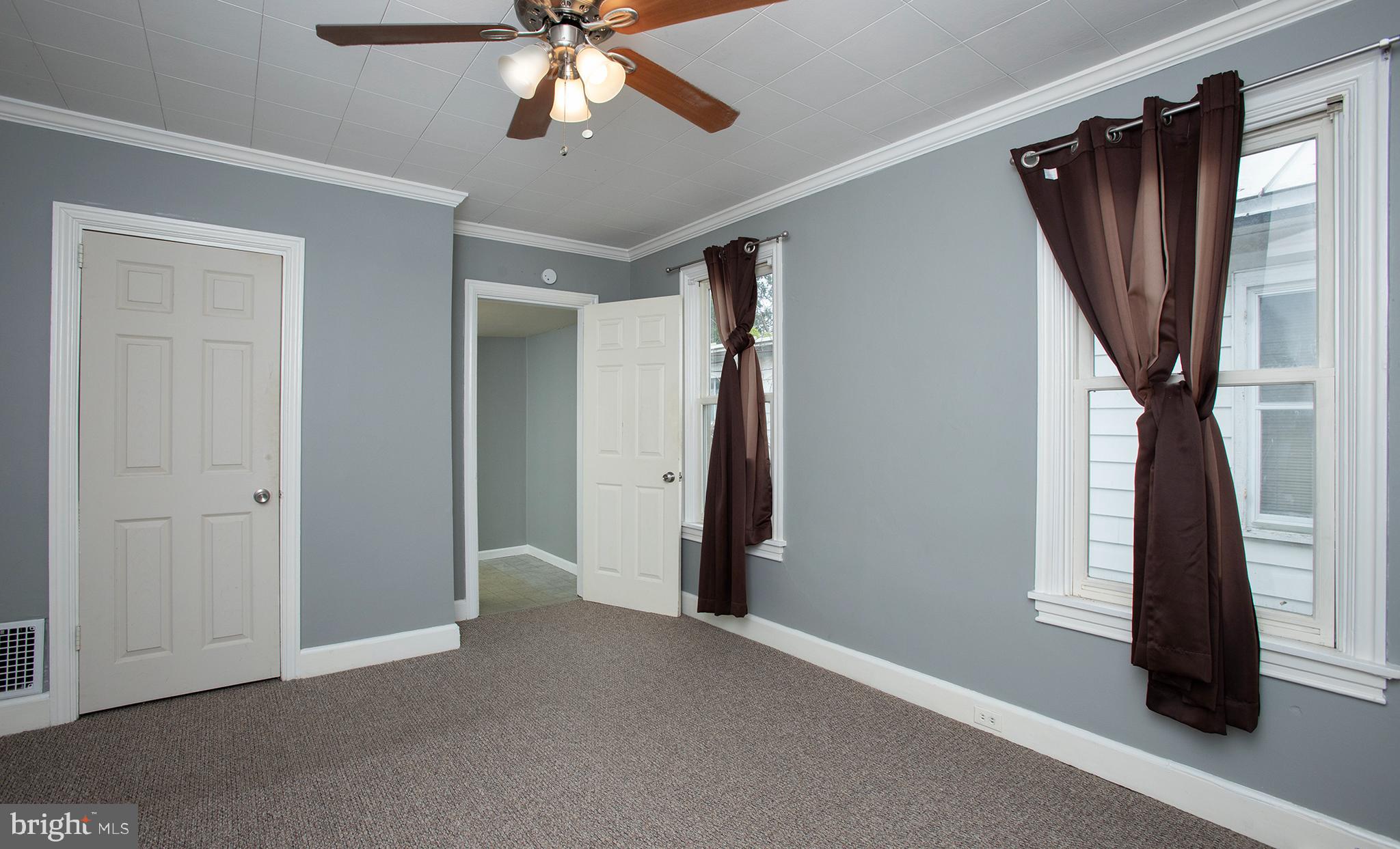 CARLISLE BOROUGH - Residential Lease