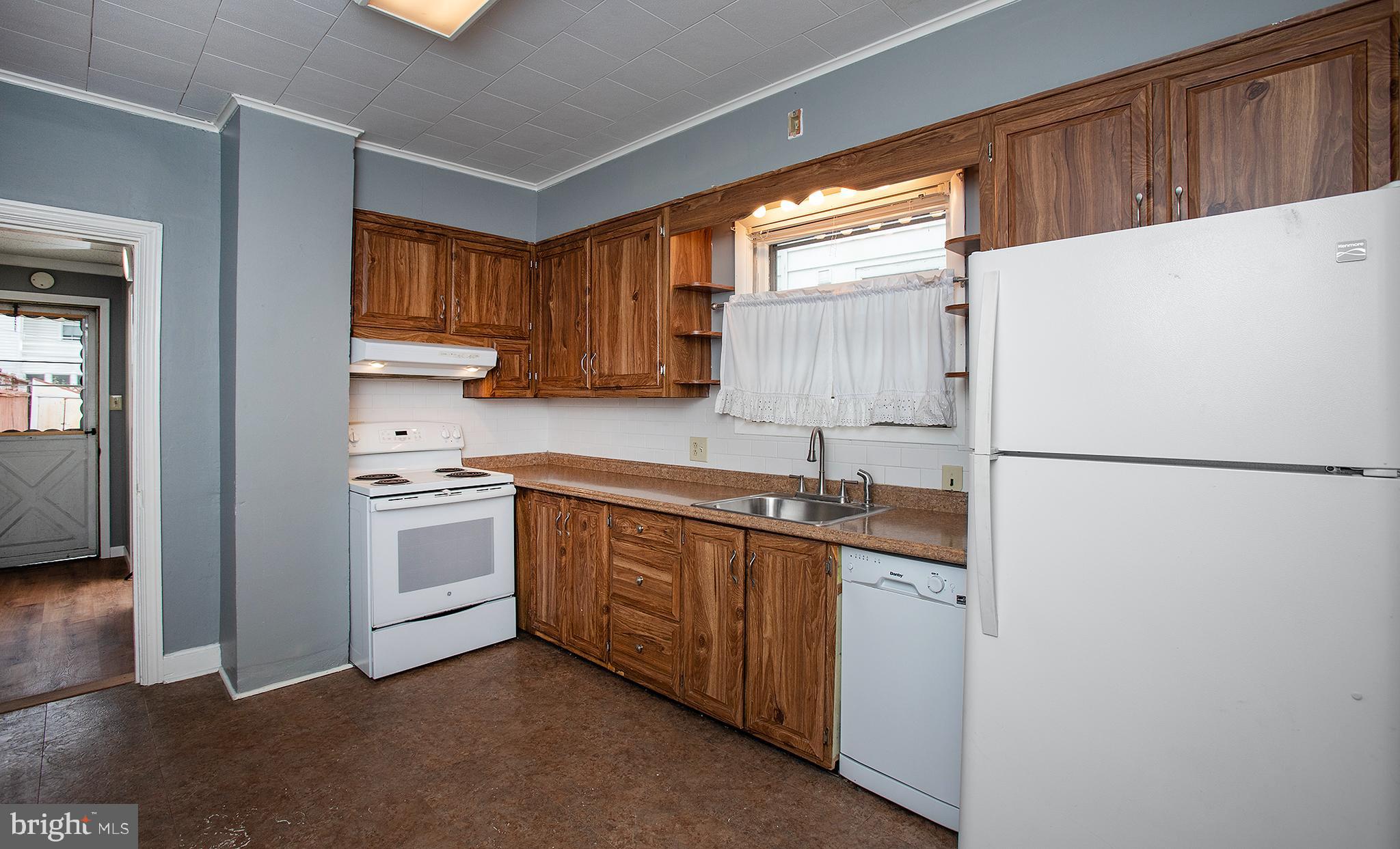 CARLISLE BOROUGH - Residential Lease