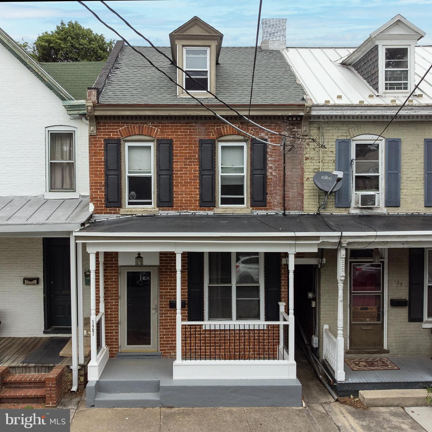 CARLISLE BOROUGH - Residential Lease