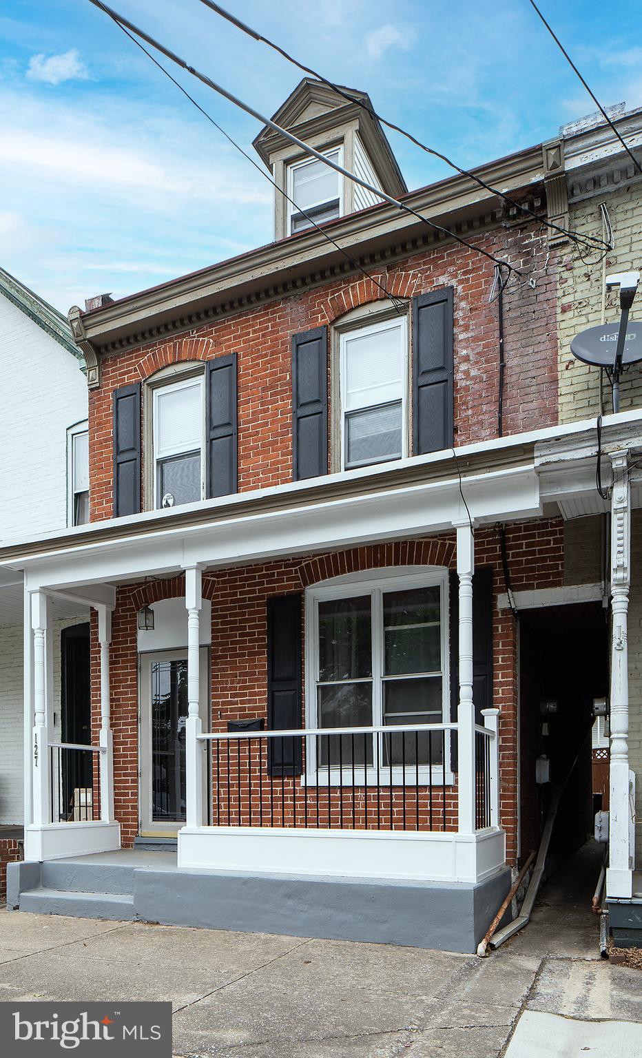 CARLISLE BOROUGH - Residential Lease