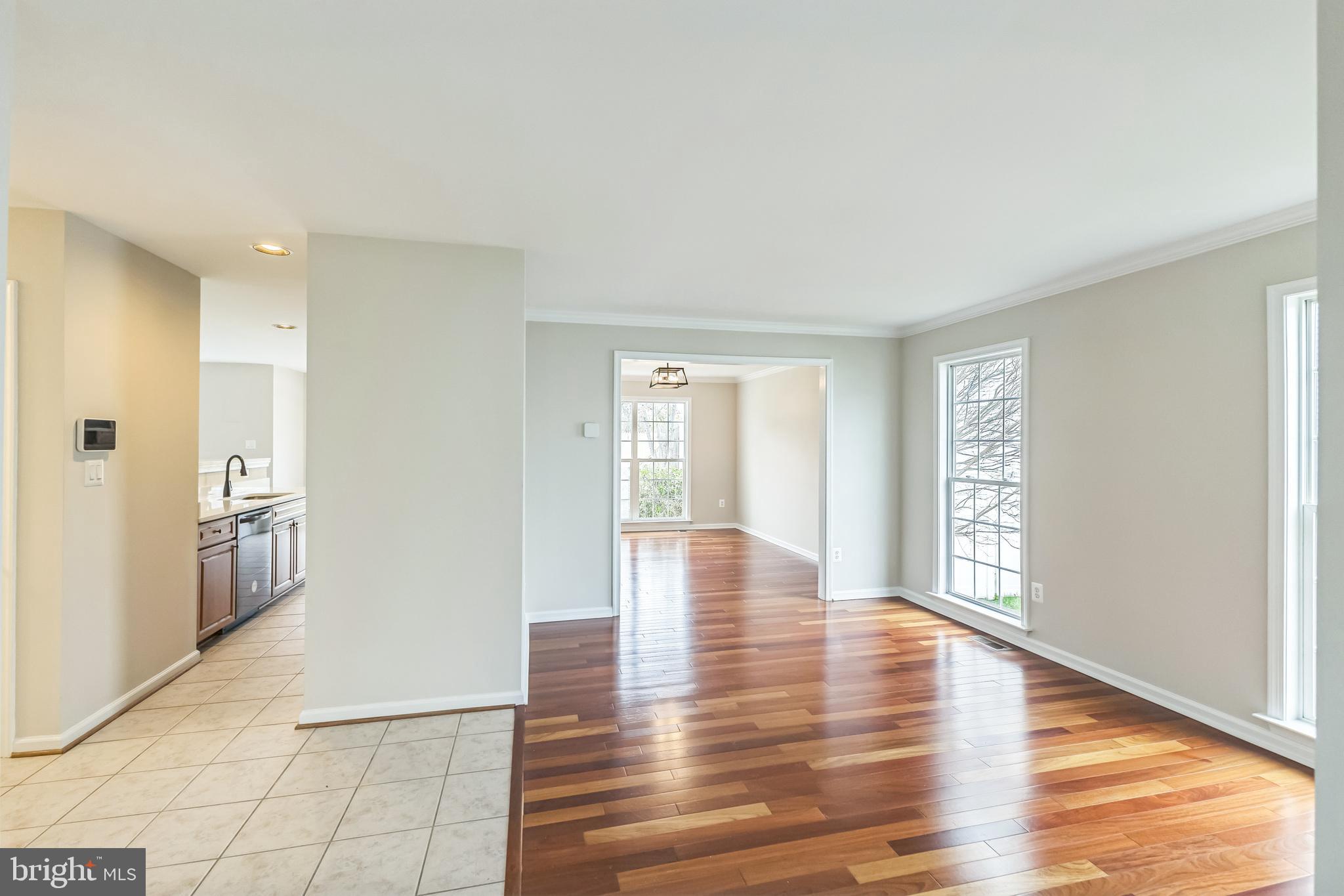 LONG BAR HARBOR - Residential