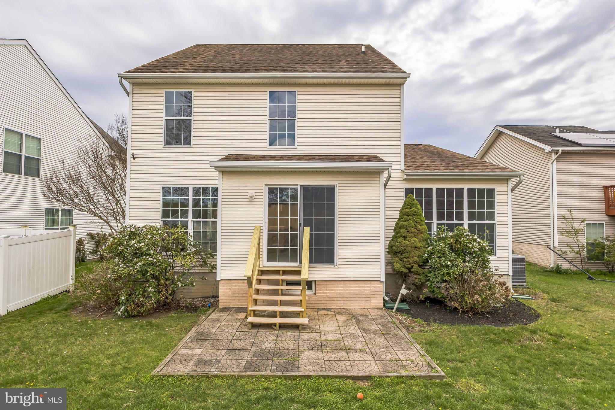 LONG BAR HARBOR - Residential