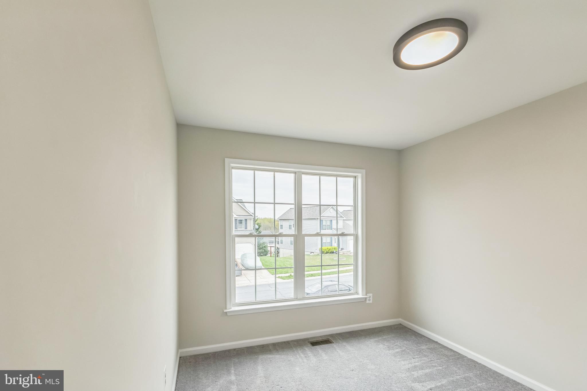 LONG BAR HARBOR - Residential