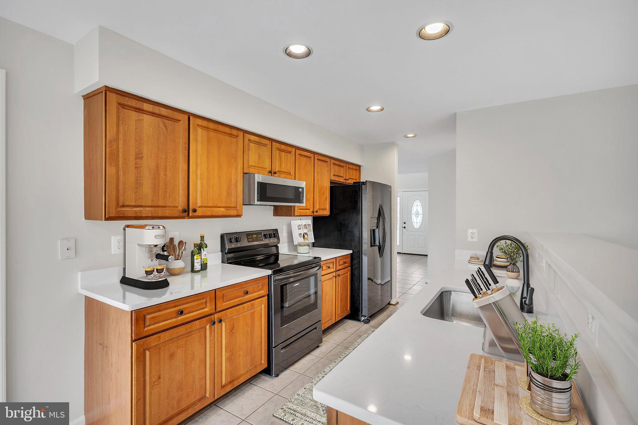 LONG BAR HARBOR - Residential